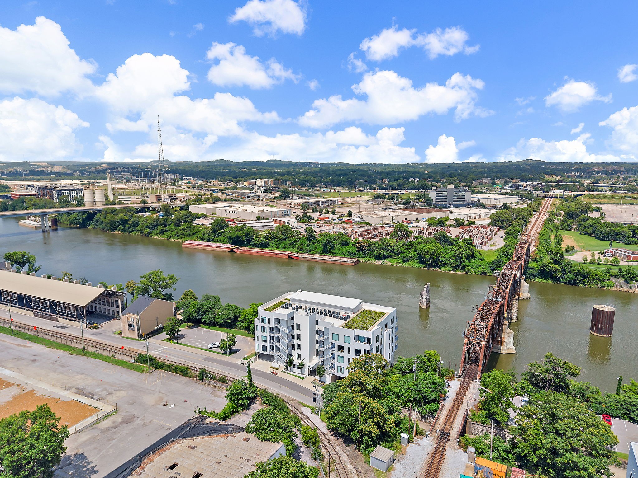 700 1st Ave, N Unit: 504