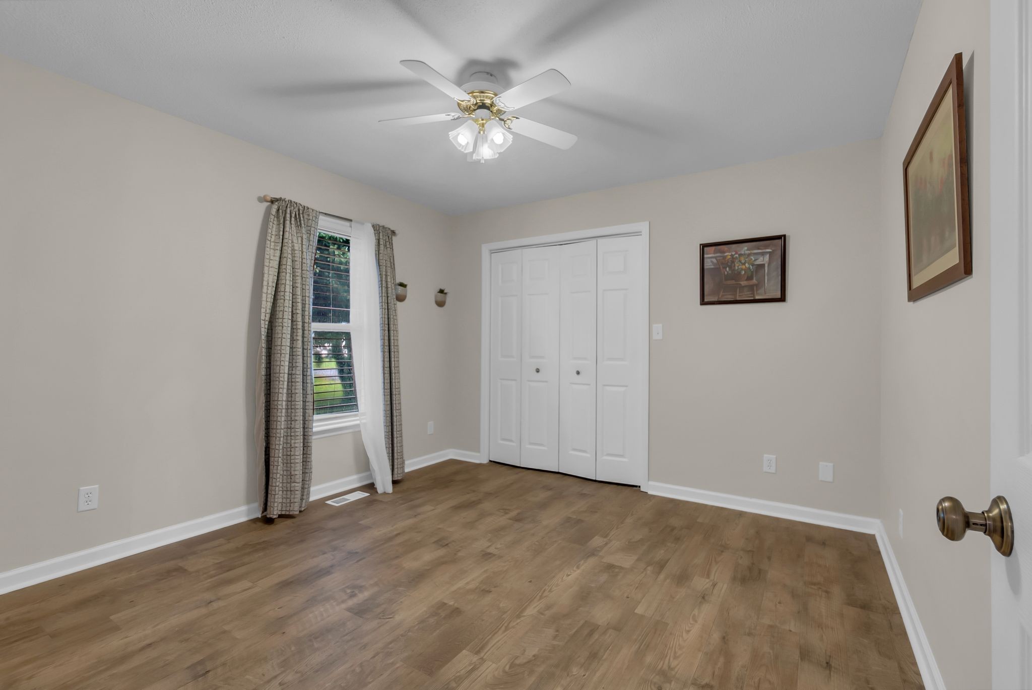 4 Clayton Acres Cir