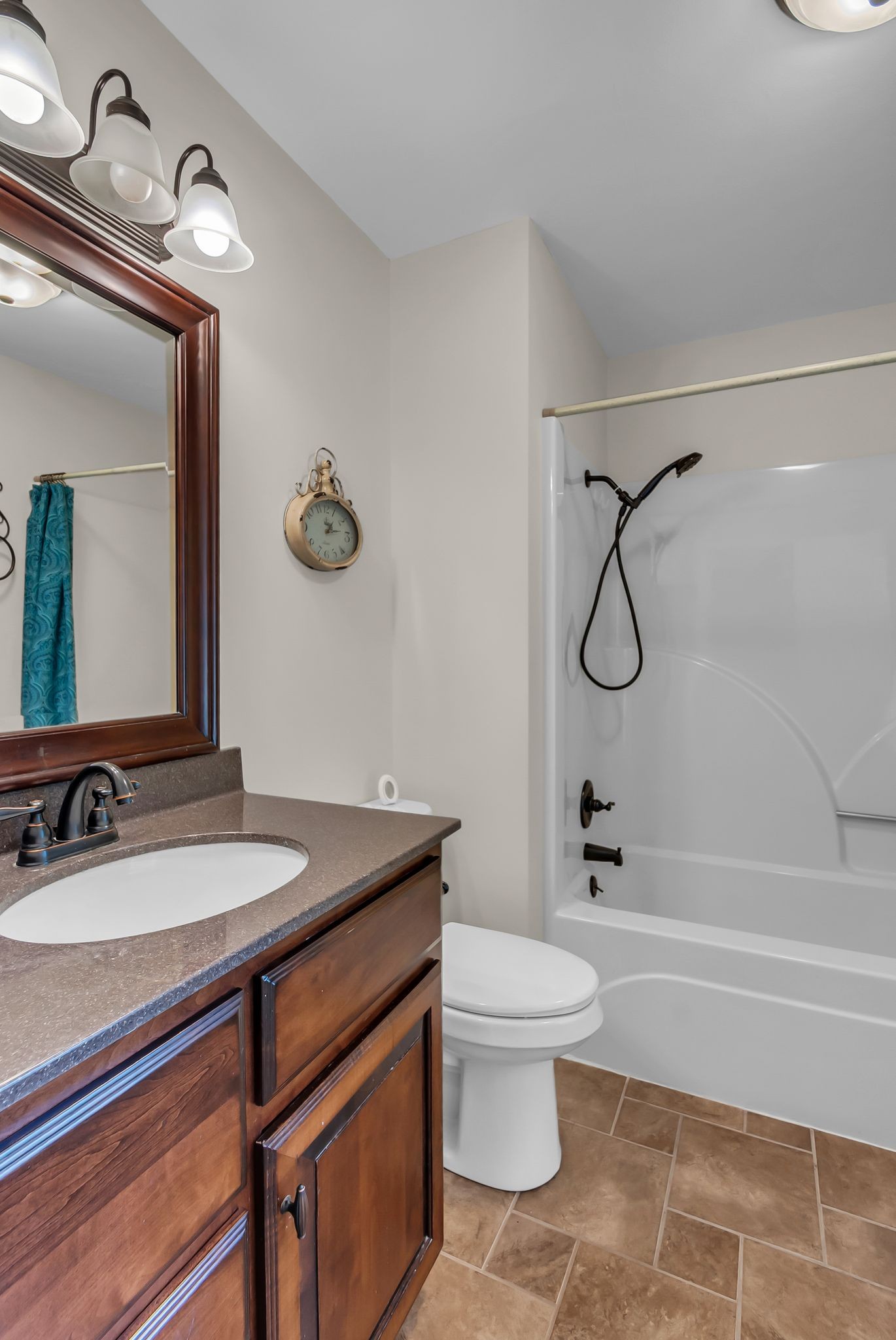 4 Clayton Acres Cir
