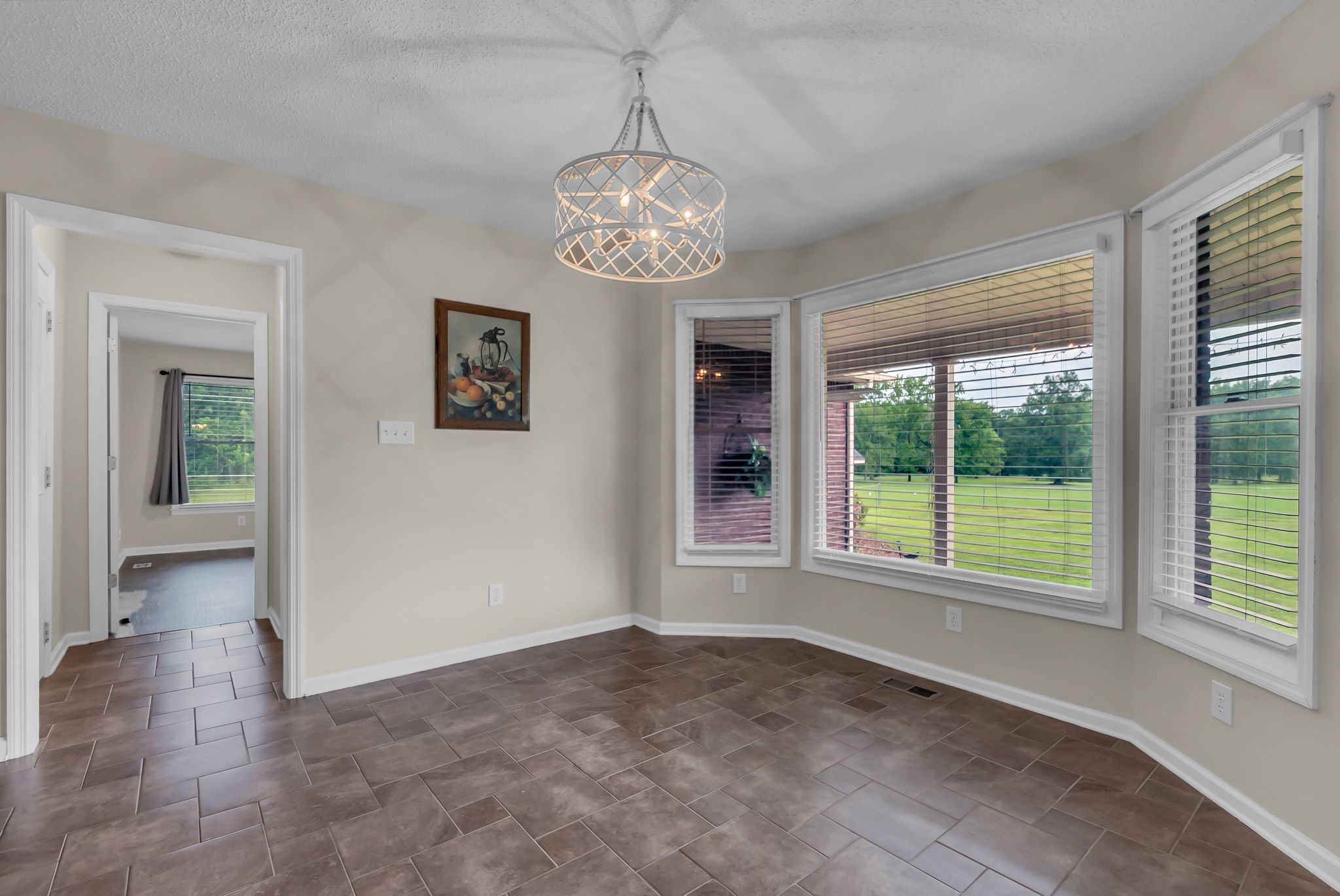4 Clayton Acres Cir