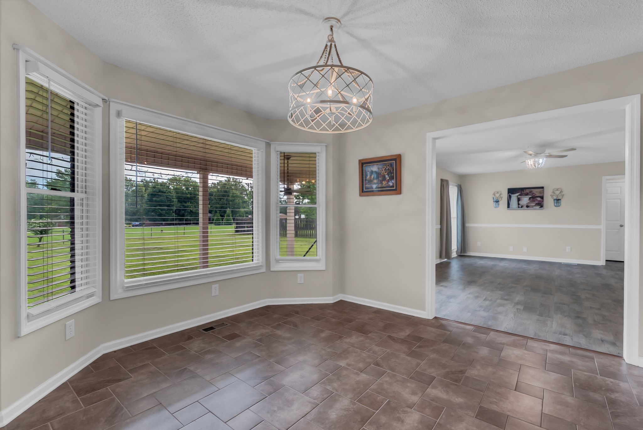 4 Clayton Acres Cir