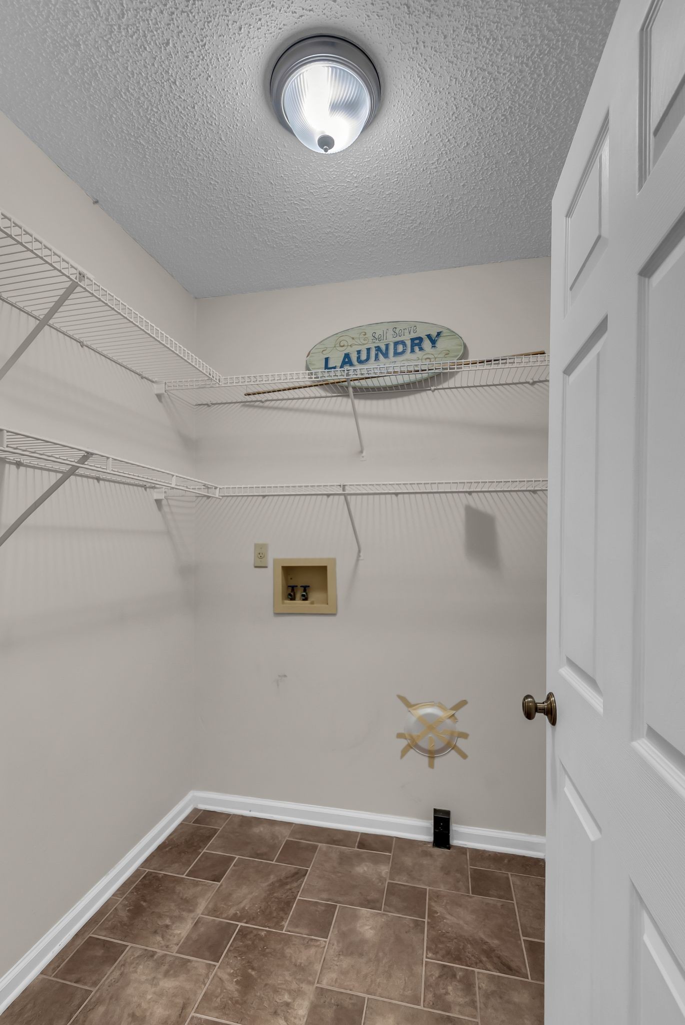 4 Clayton Acres Cir