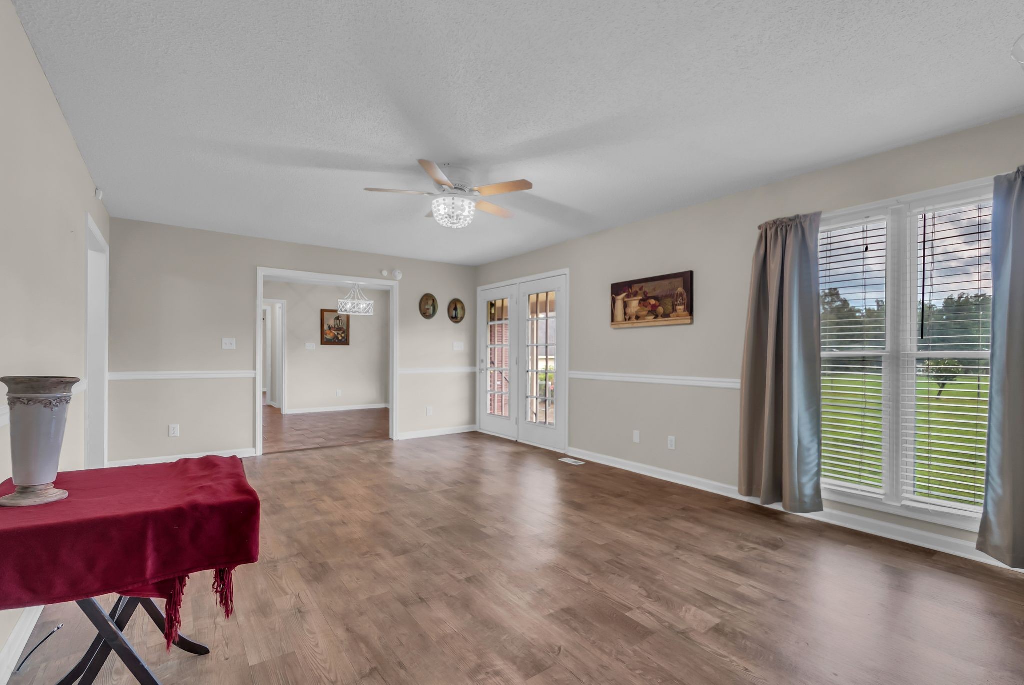 4 Clayton Acres Cir
