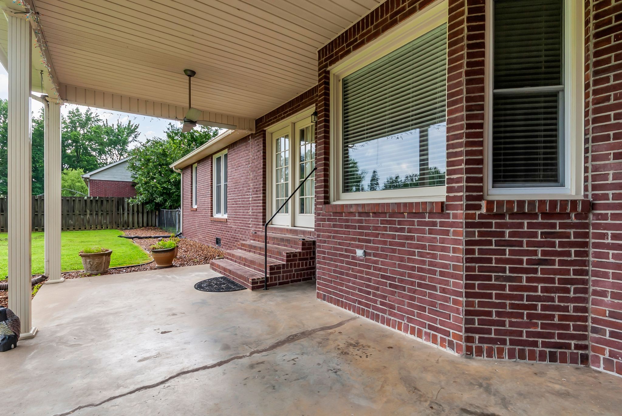 4 Clayton Acres Cir