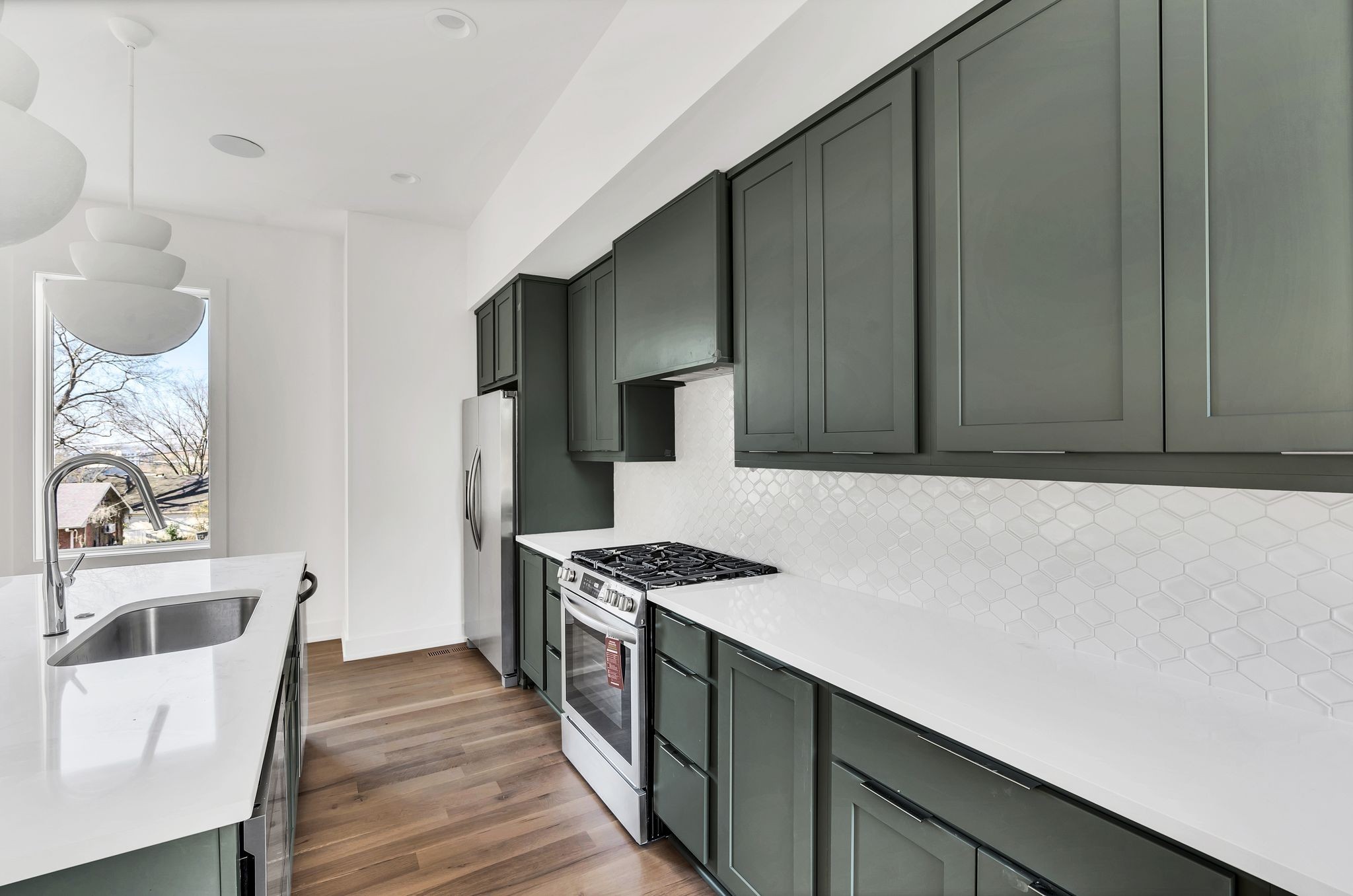 18 Willis St Unit: C