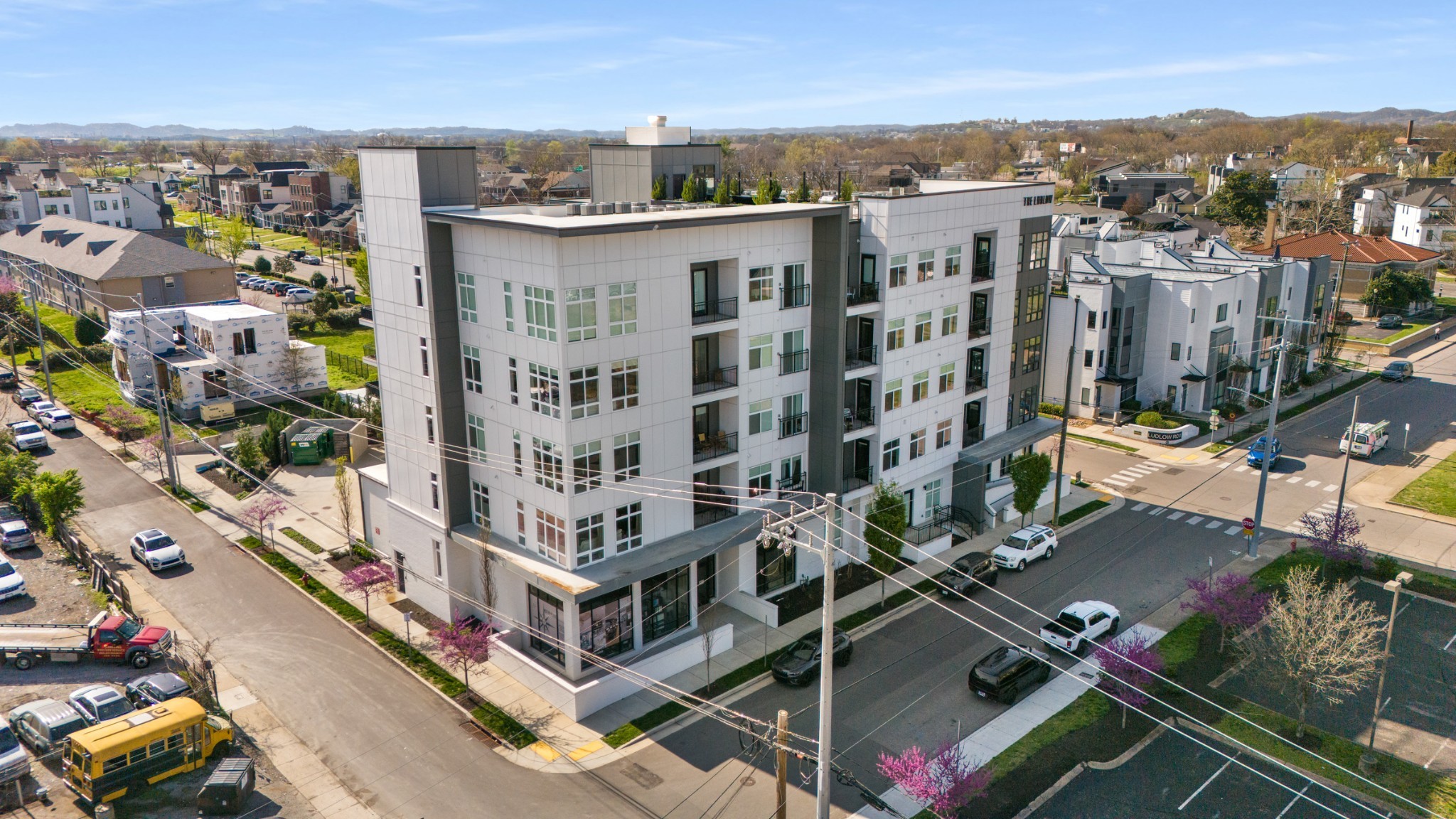 1125 10th Ave, N Unit: 202