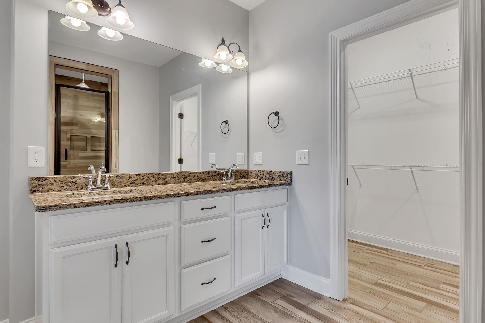 3508 Pershing Dr