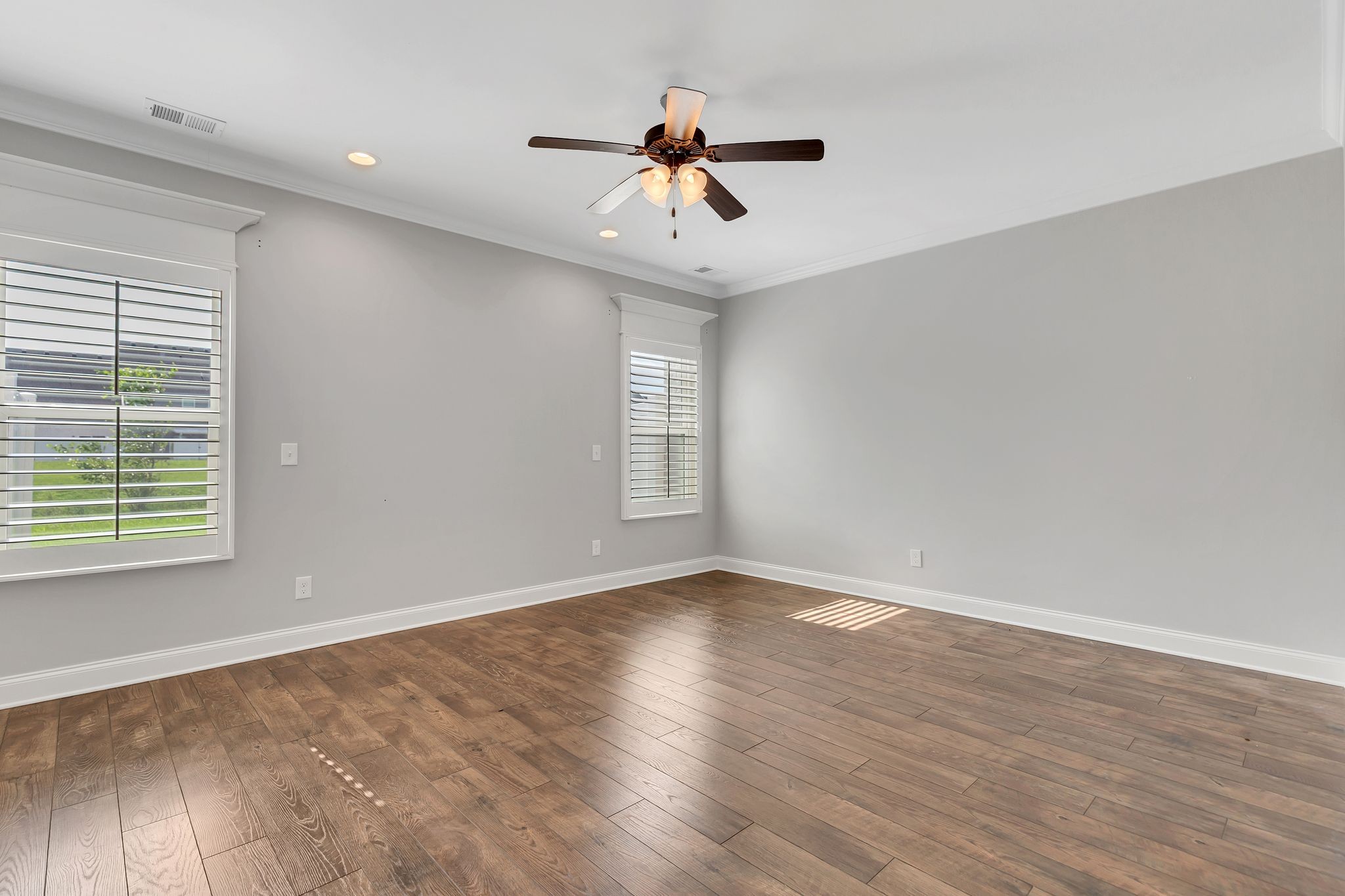 3508 Pershing Dr