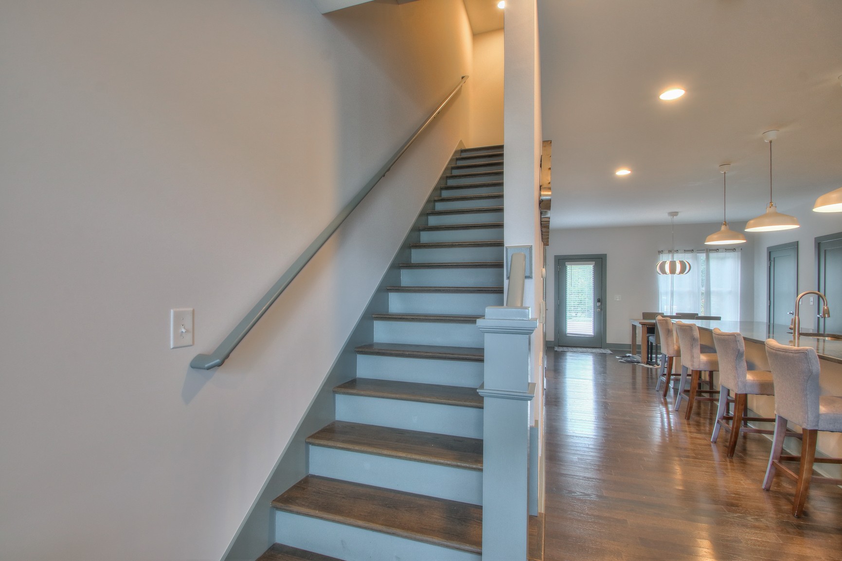 1617 Straightway Ave