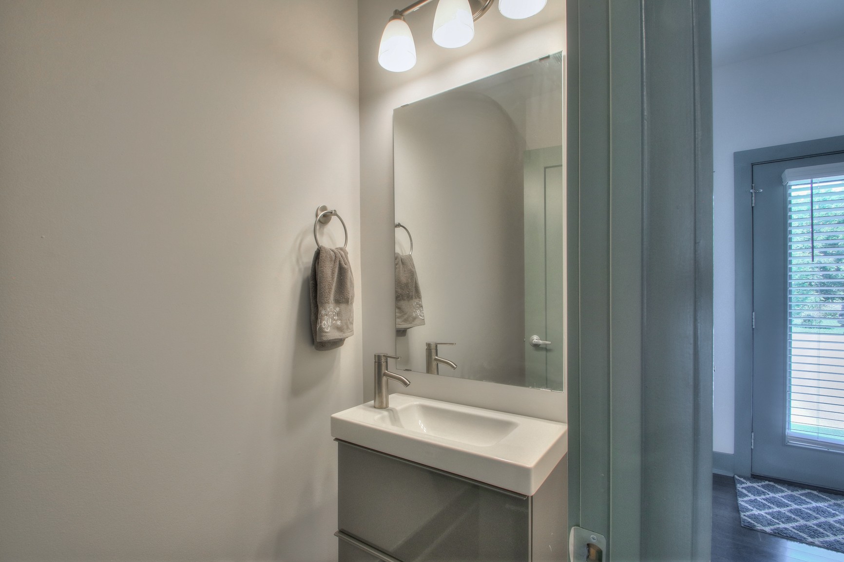 1617 Straightway Ave