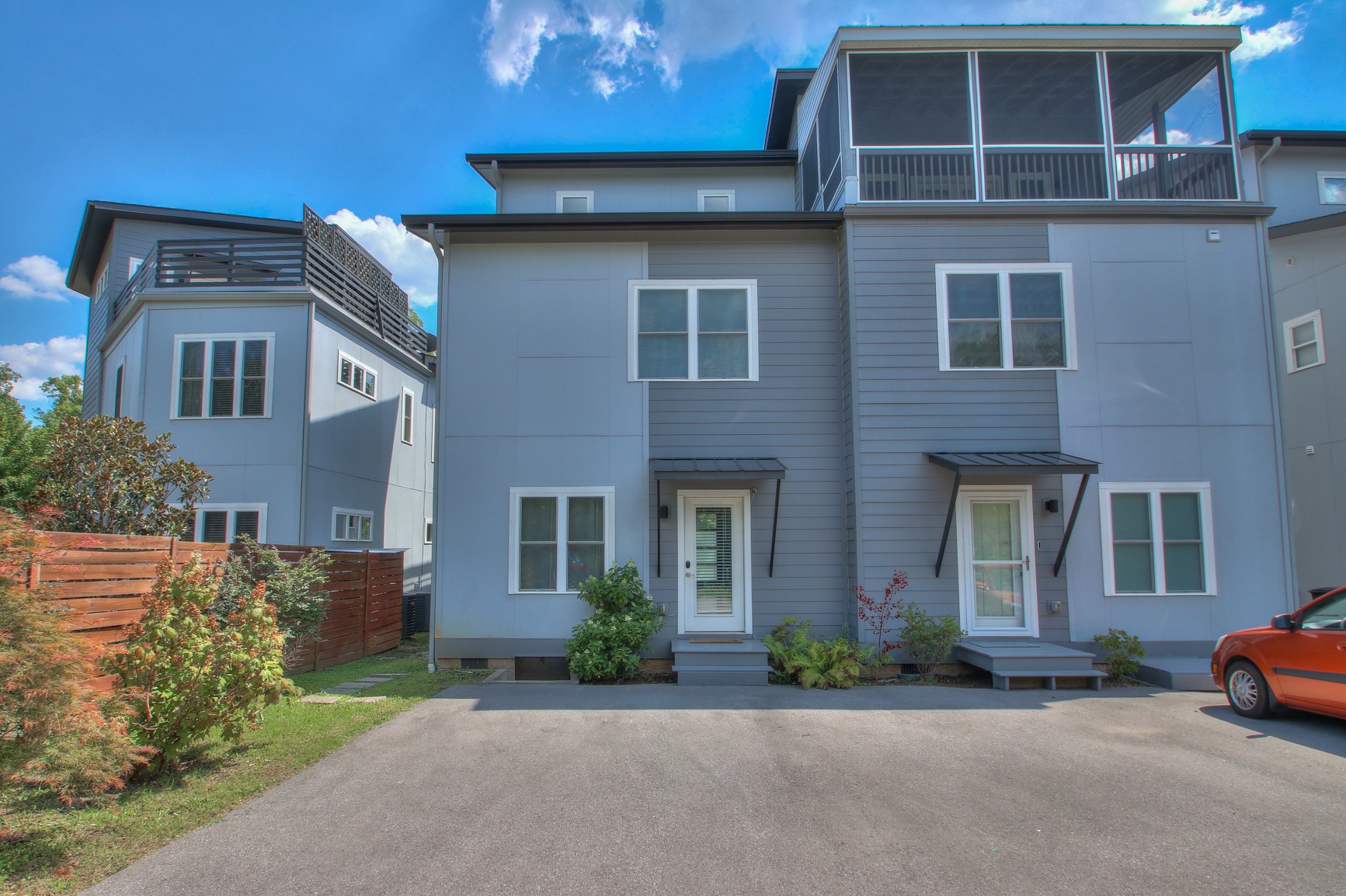 1617 Straightway Ave