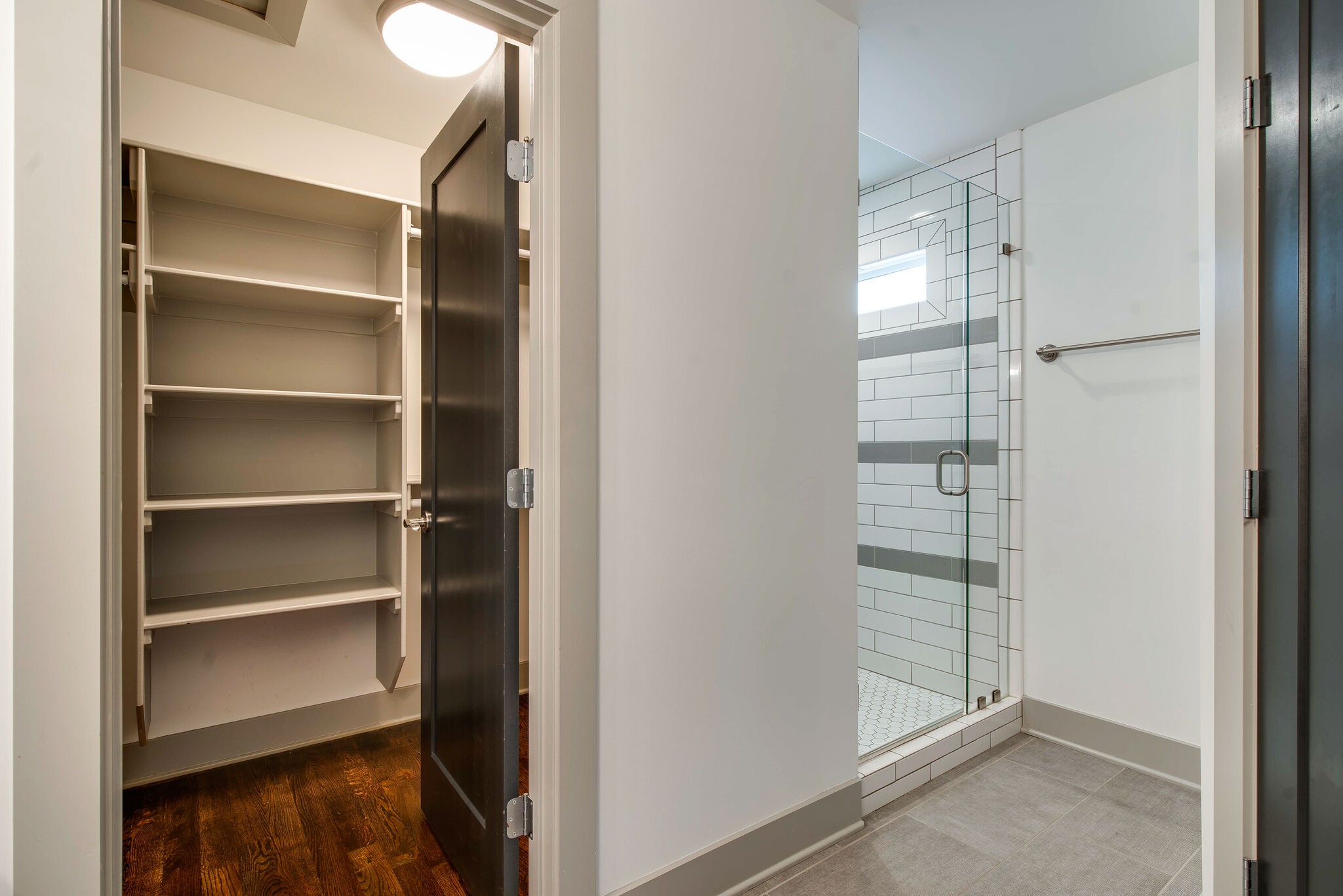 336 Vivelle Ave