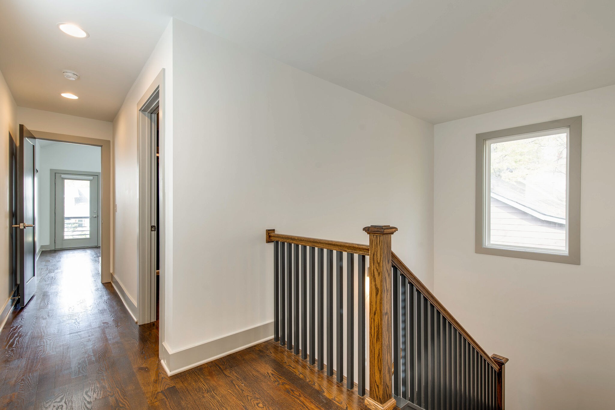336 Vivelle Ave