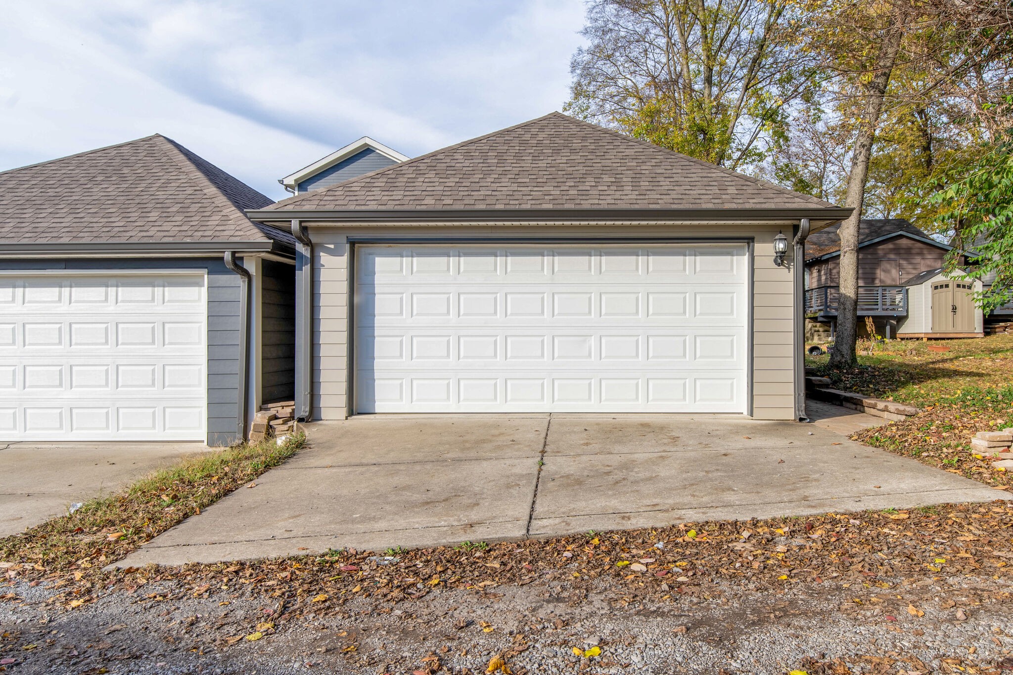 336 Vivelle Ave