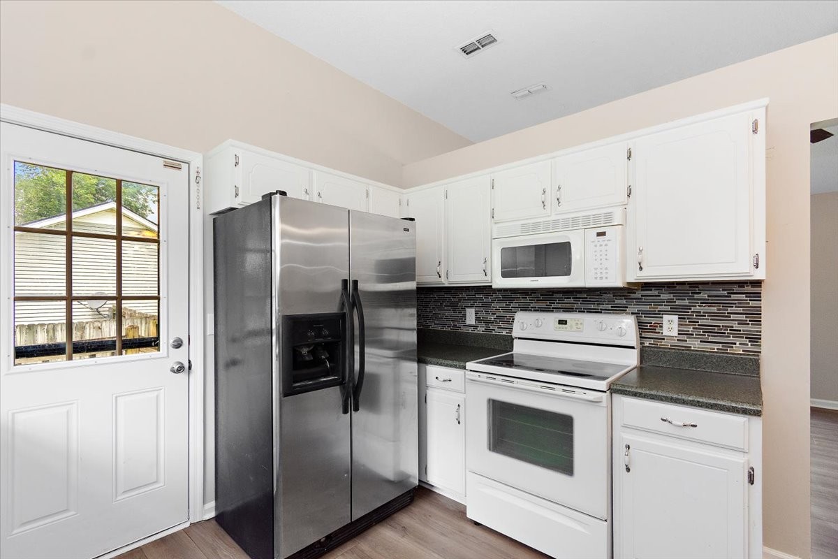 611 Cedar Bend Ln