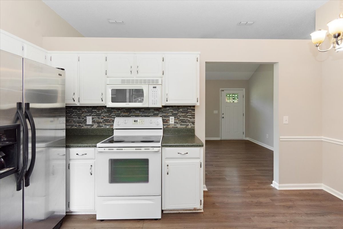 611 Cedar Bend Ln