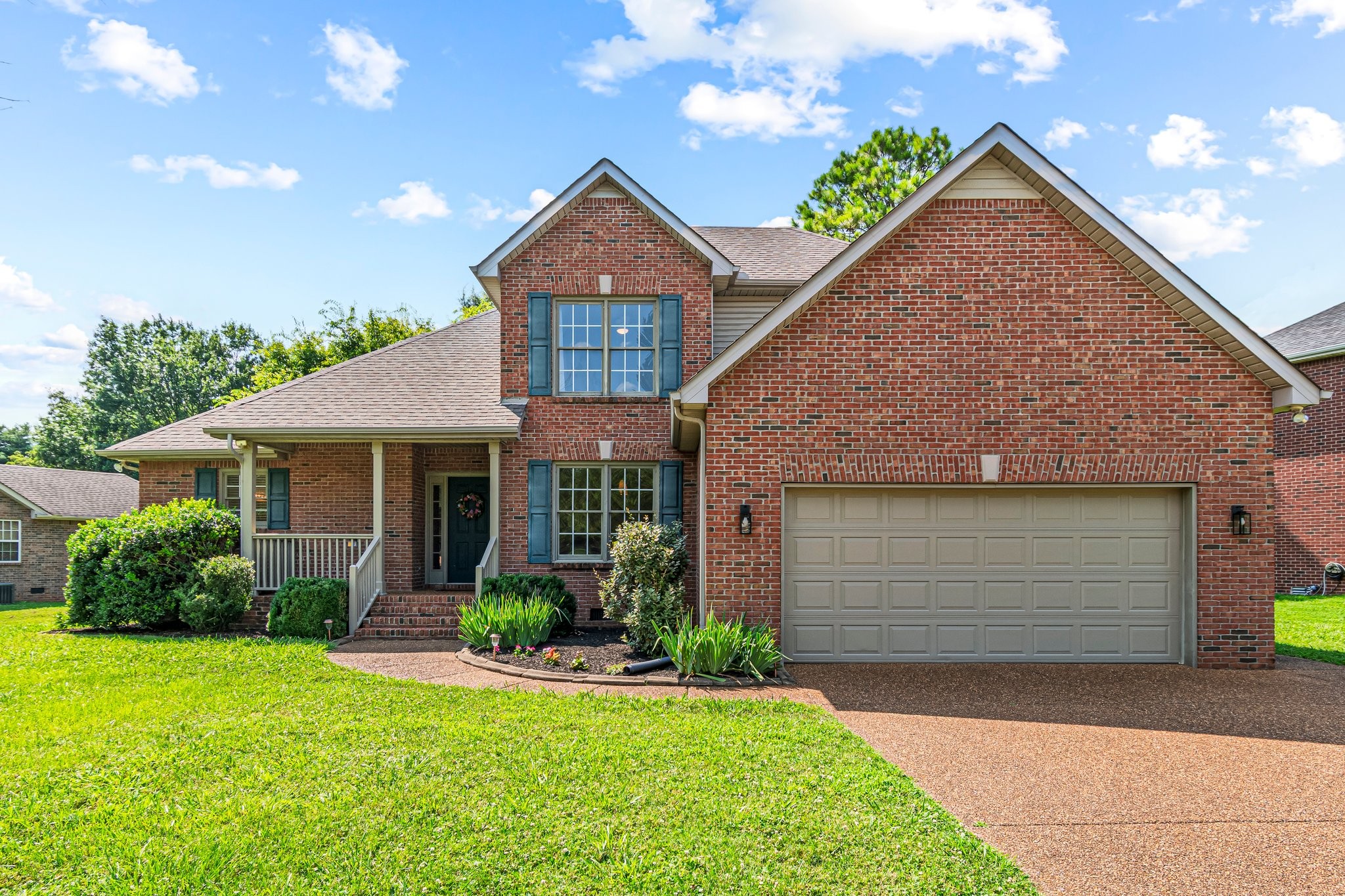 2415 Franklin Ln