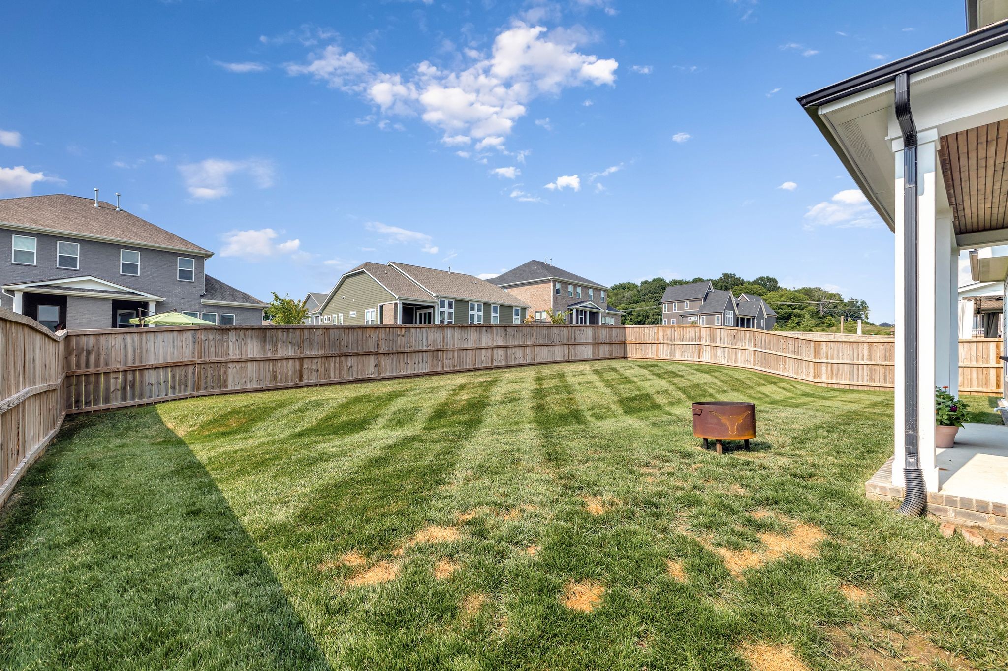 1016 Pine Creek Dr
