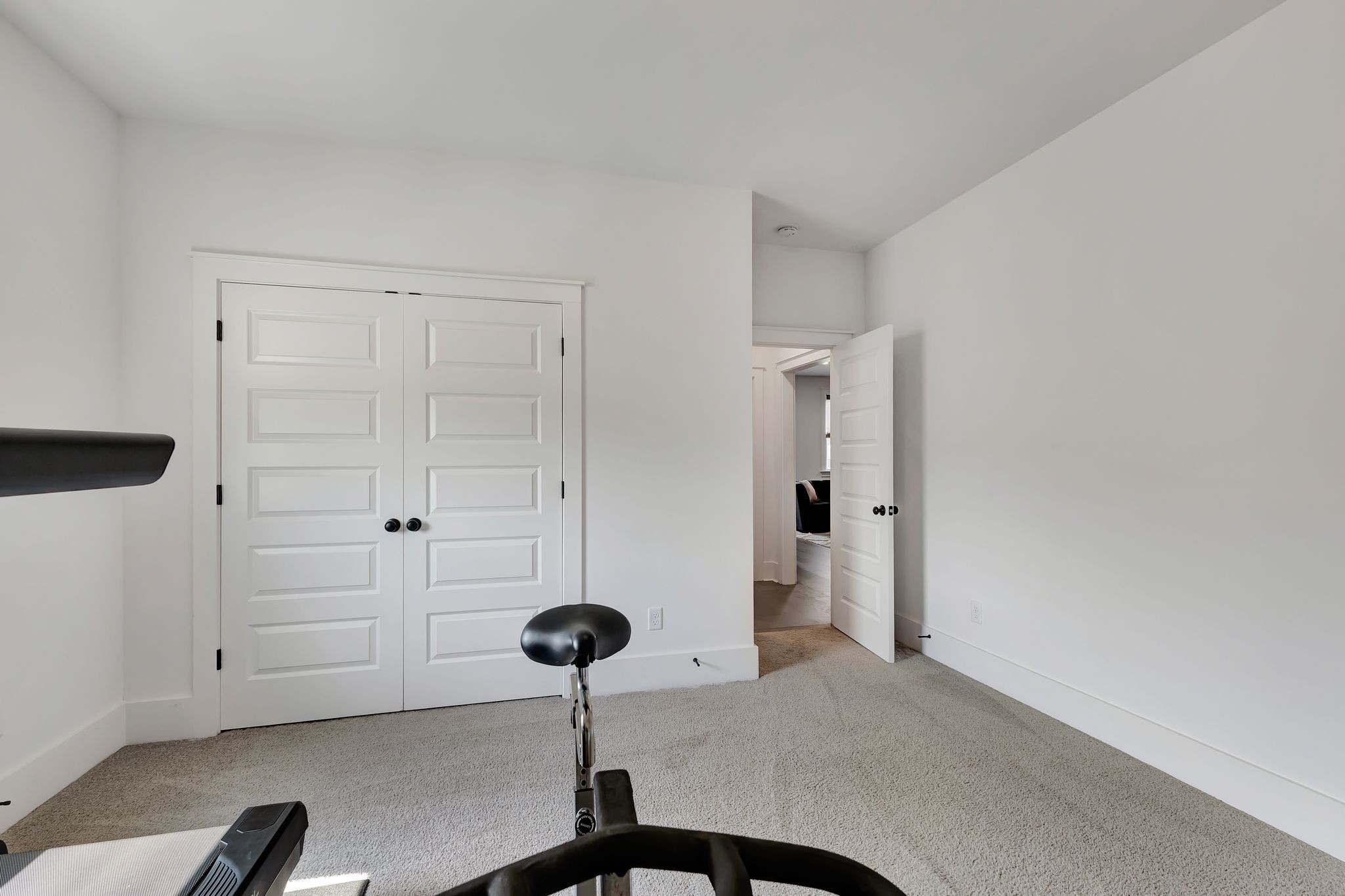 1016 Pine Creek Dr