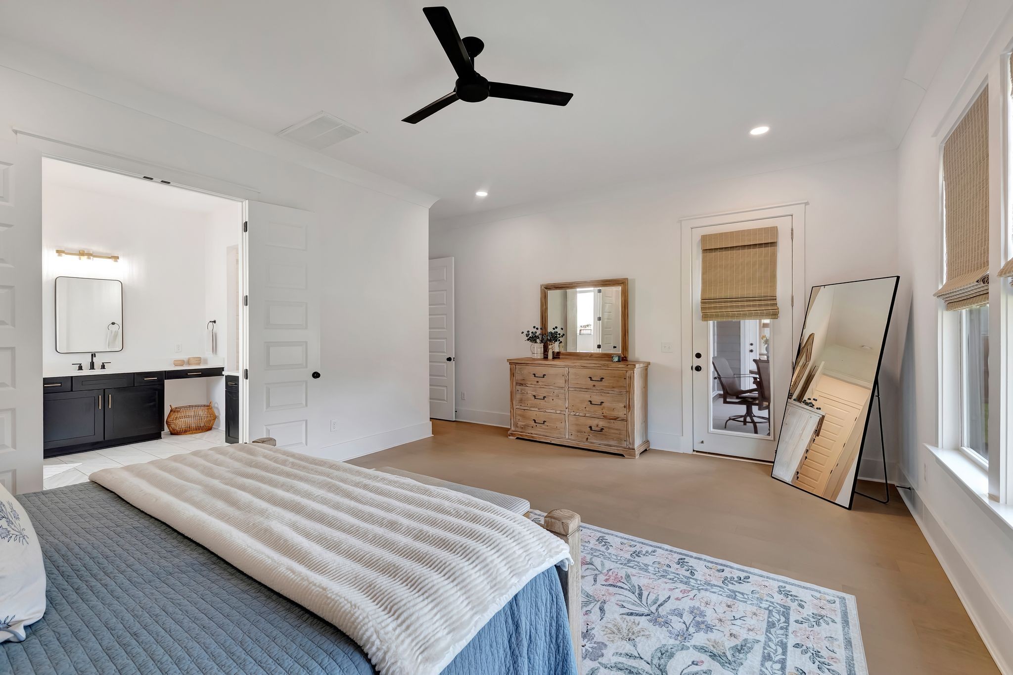 1016 Pine Creek Dr