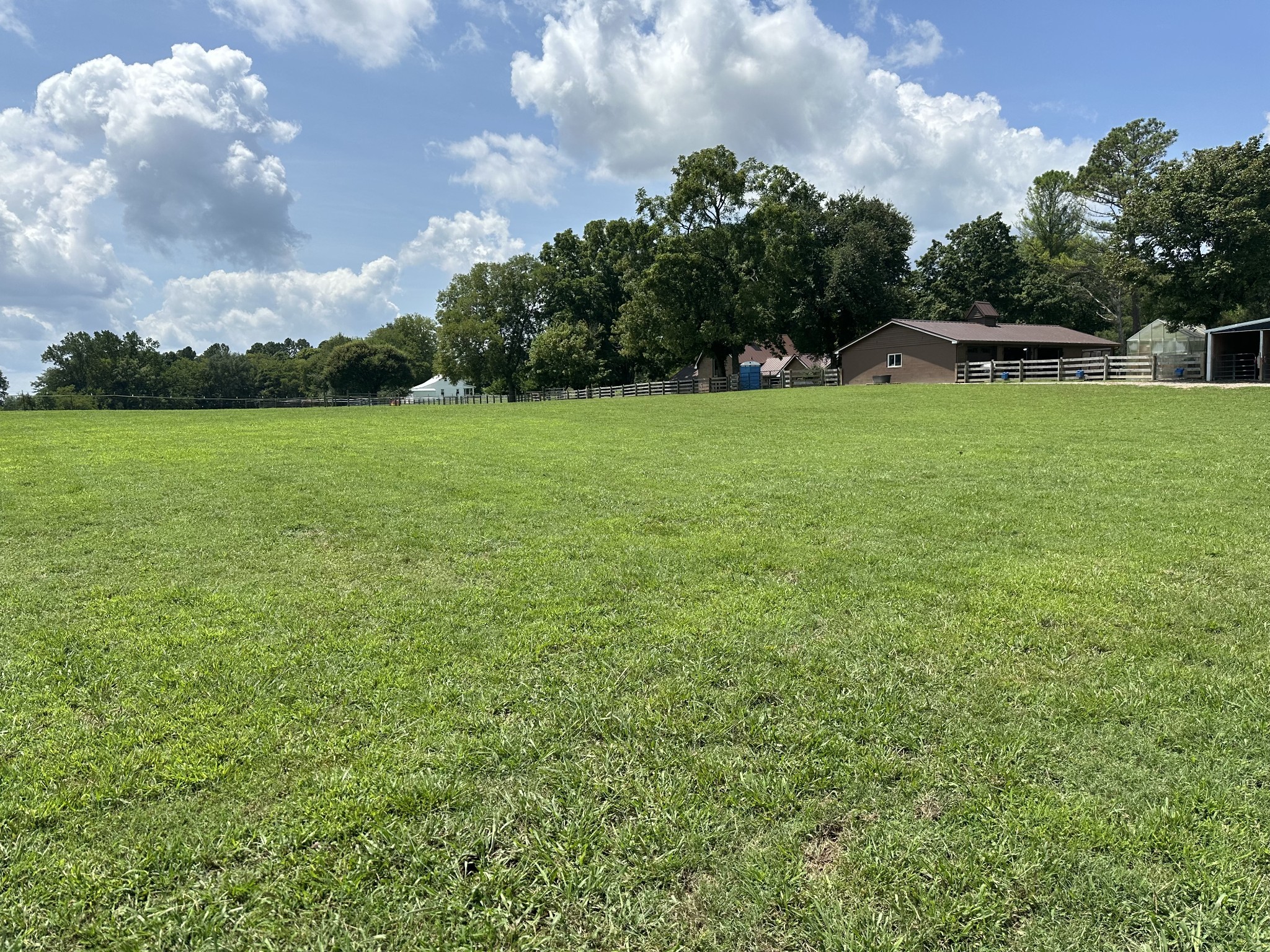 2830 Lockertsville Rd