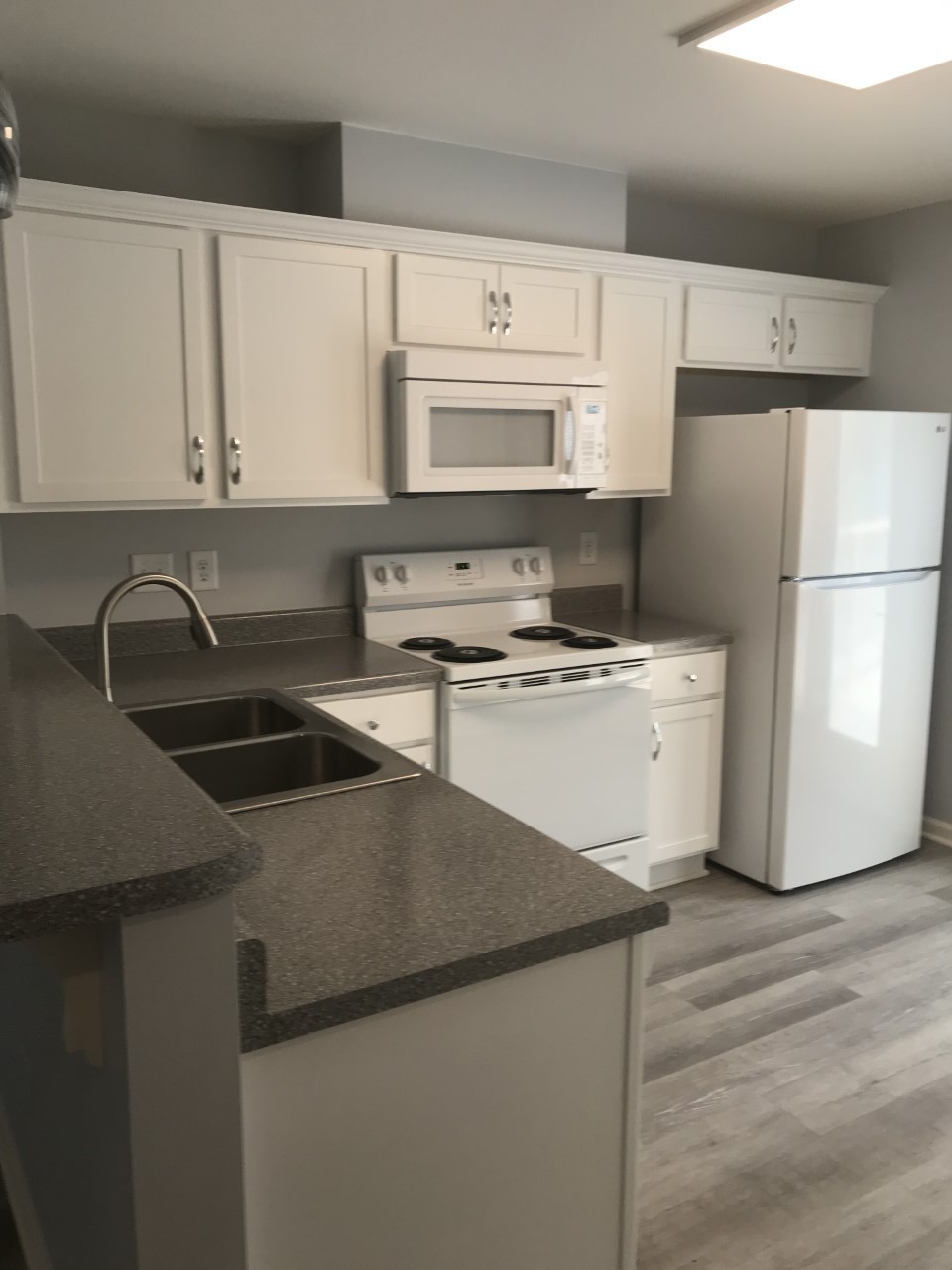 1430 East Main St Unit: E