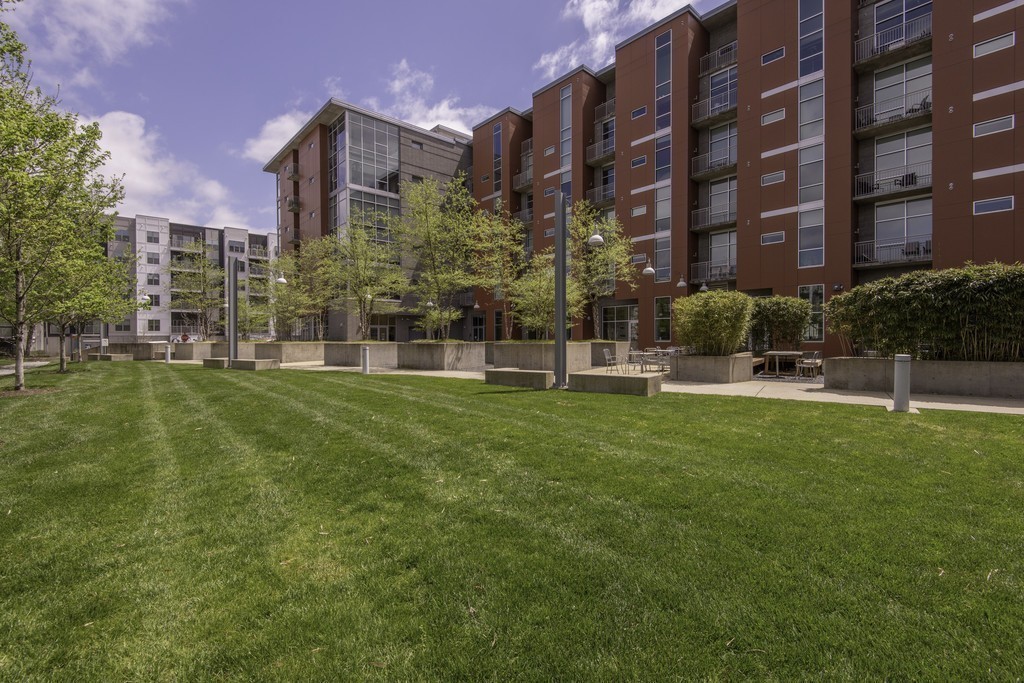 2115 Yeaman Pl Unit: 428