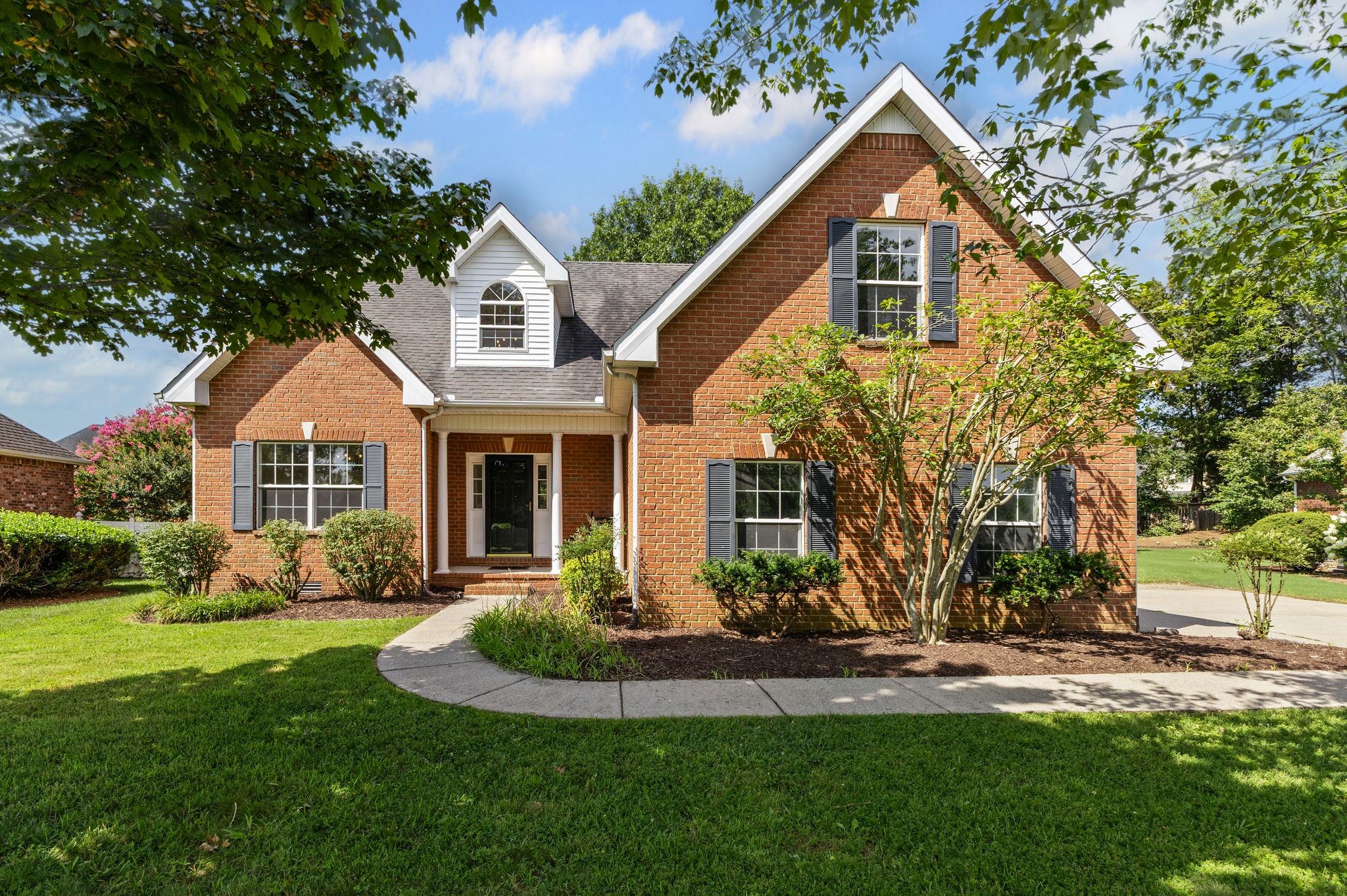 236 Comer Cir