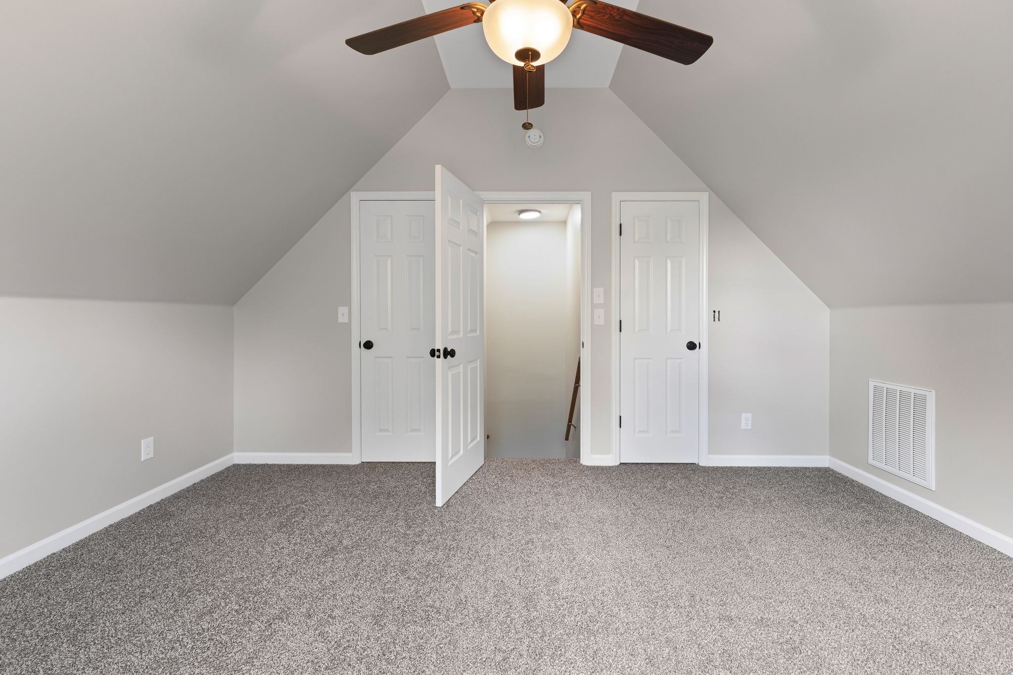 236 Comer Cir