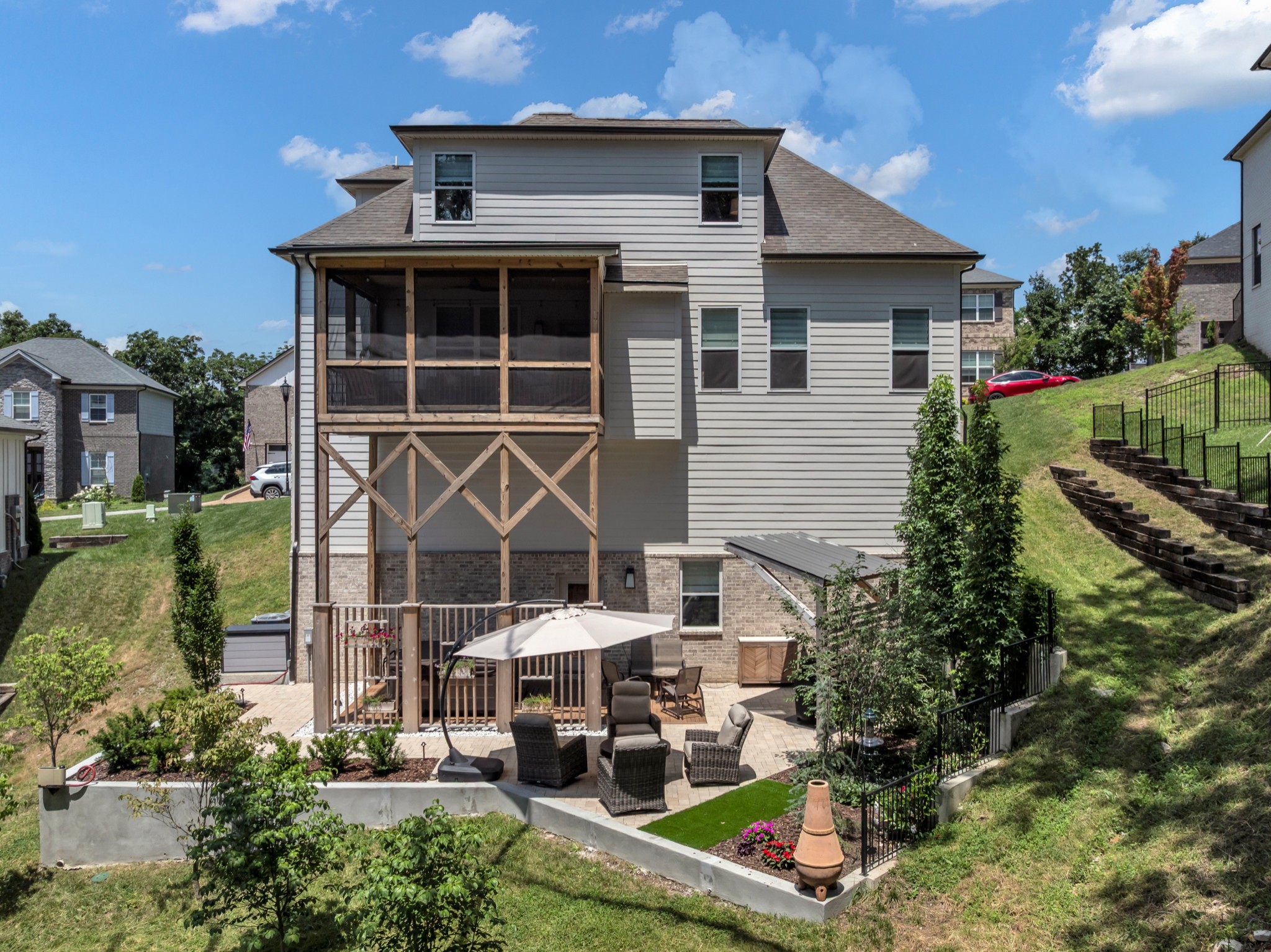 713 Summit Oaks Ct
