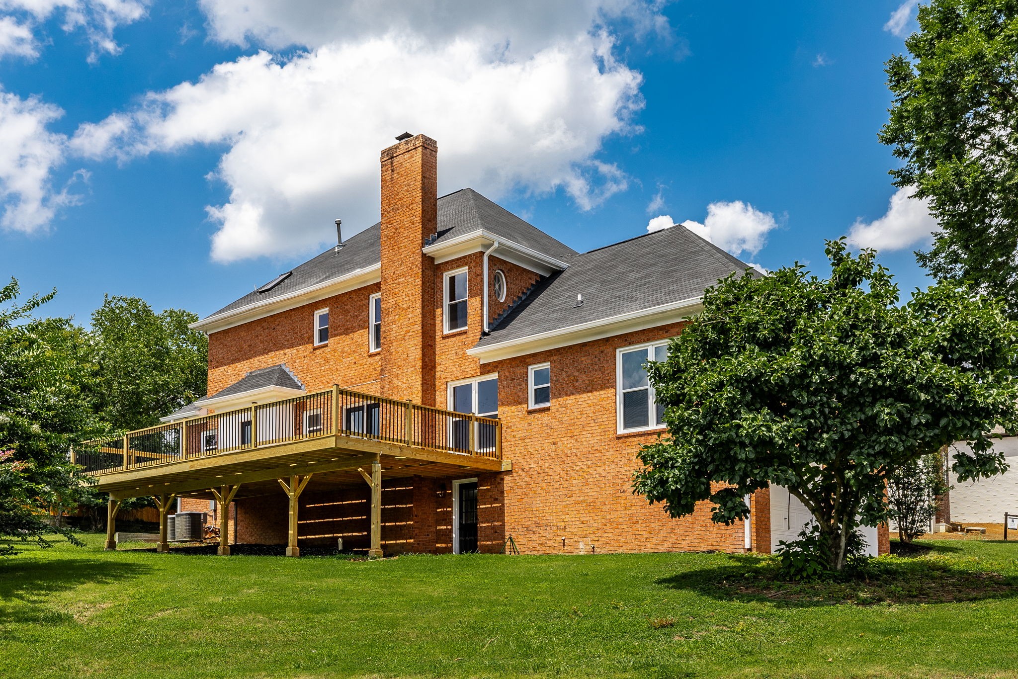 104 Governors Point Blvd