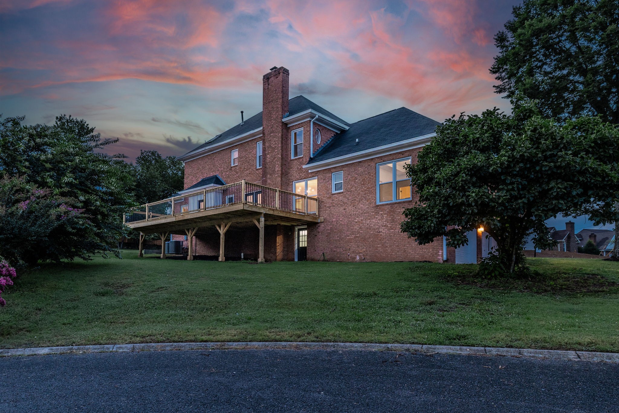 104 Governors Point Blvd