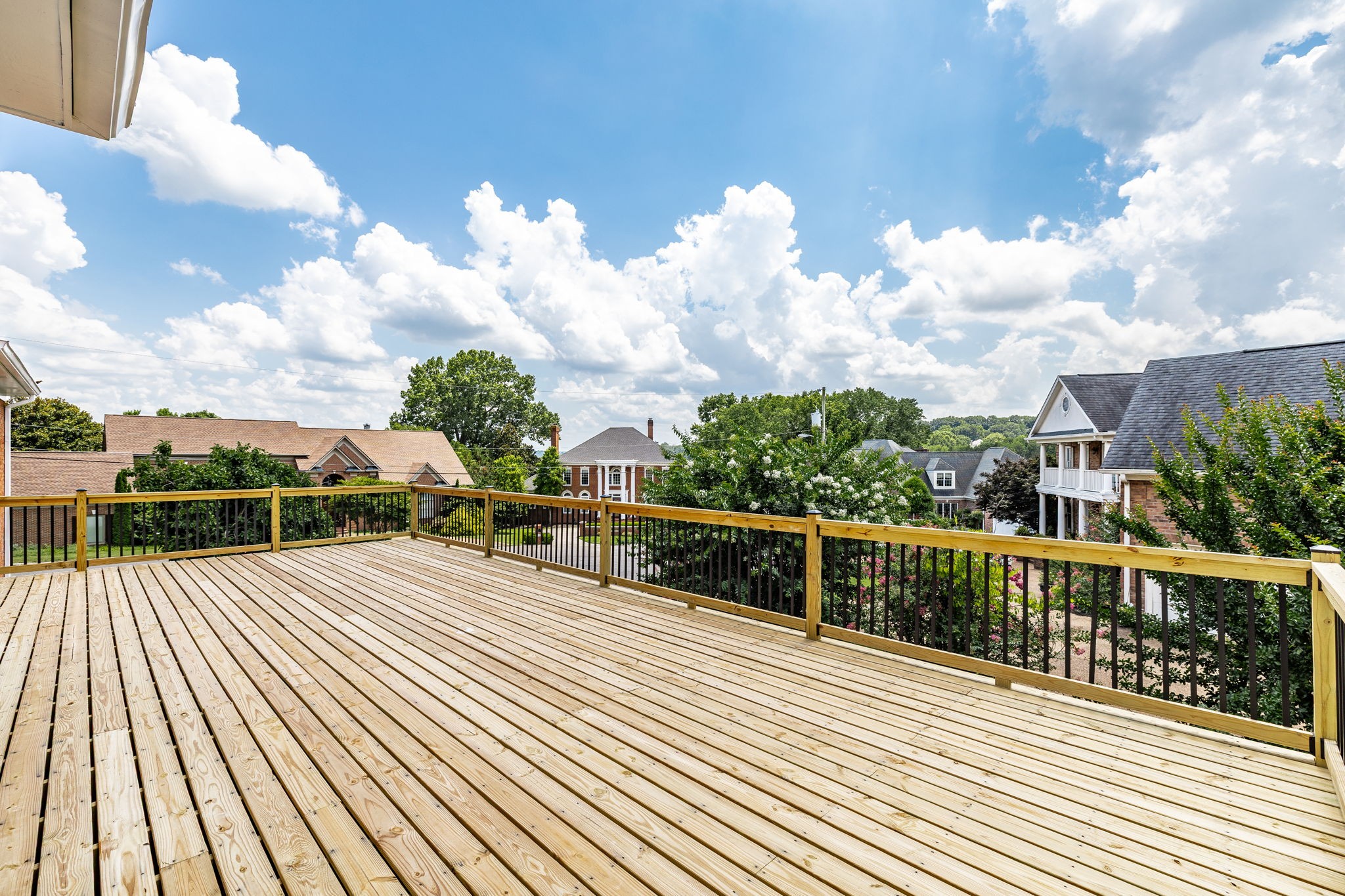 104 Governors Point Blvd