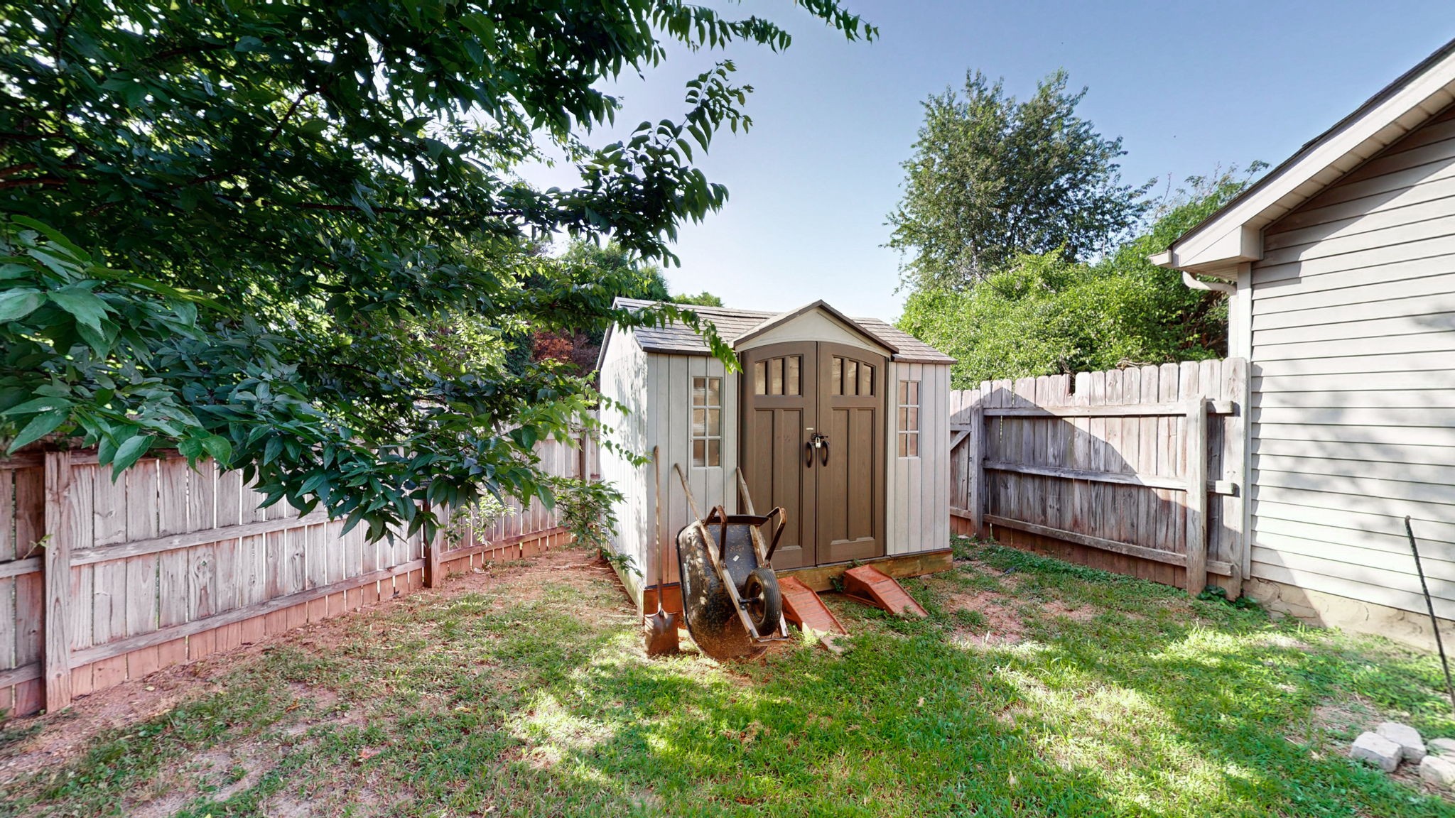2806 Holsted Drive
