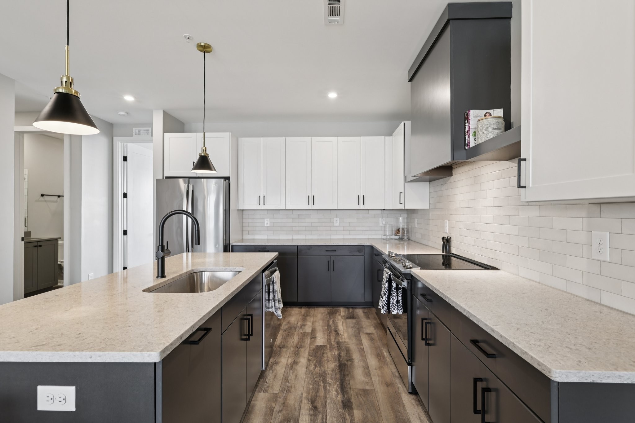 2006 Edison Park Ln