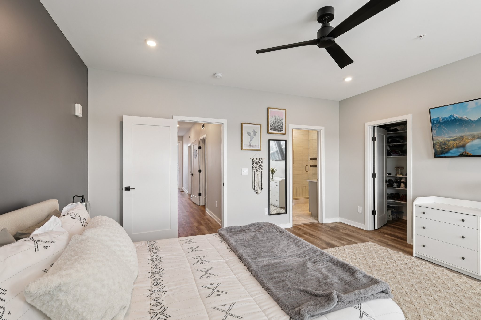 2006 Edison Park Ln