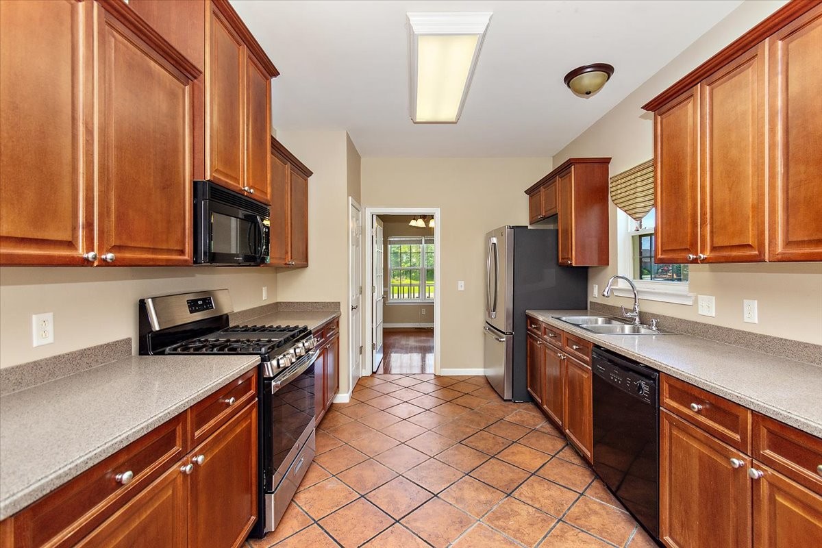 219 Thelma Dr