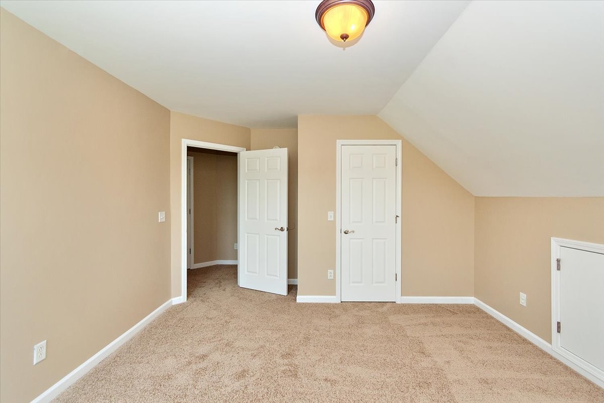 219 Thelma Dr