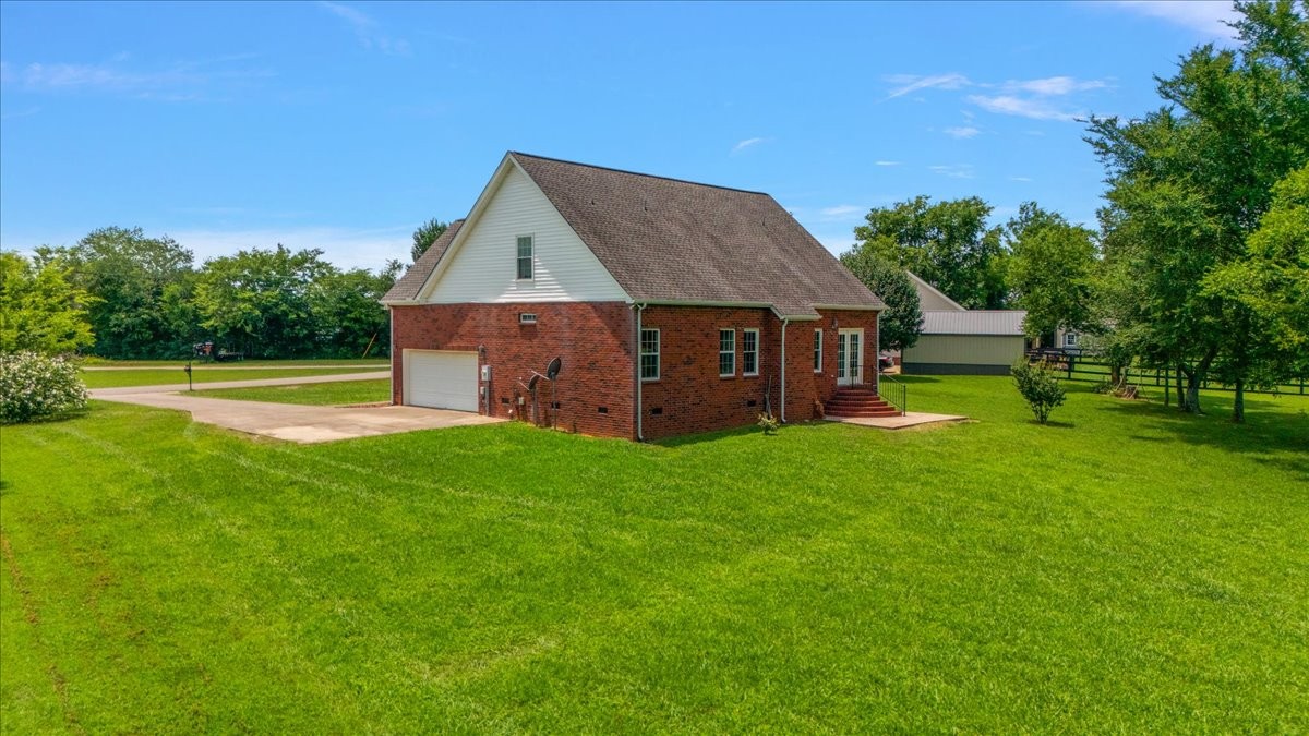 219 Thelma Dr