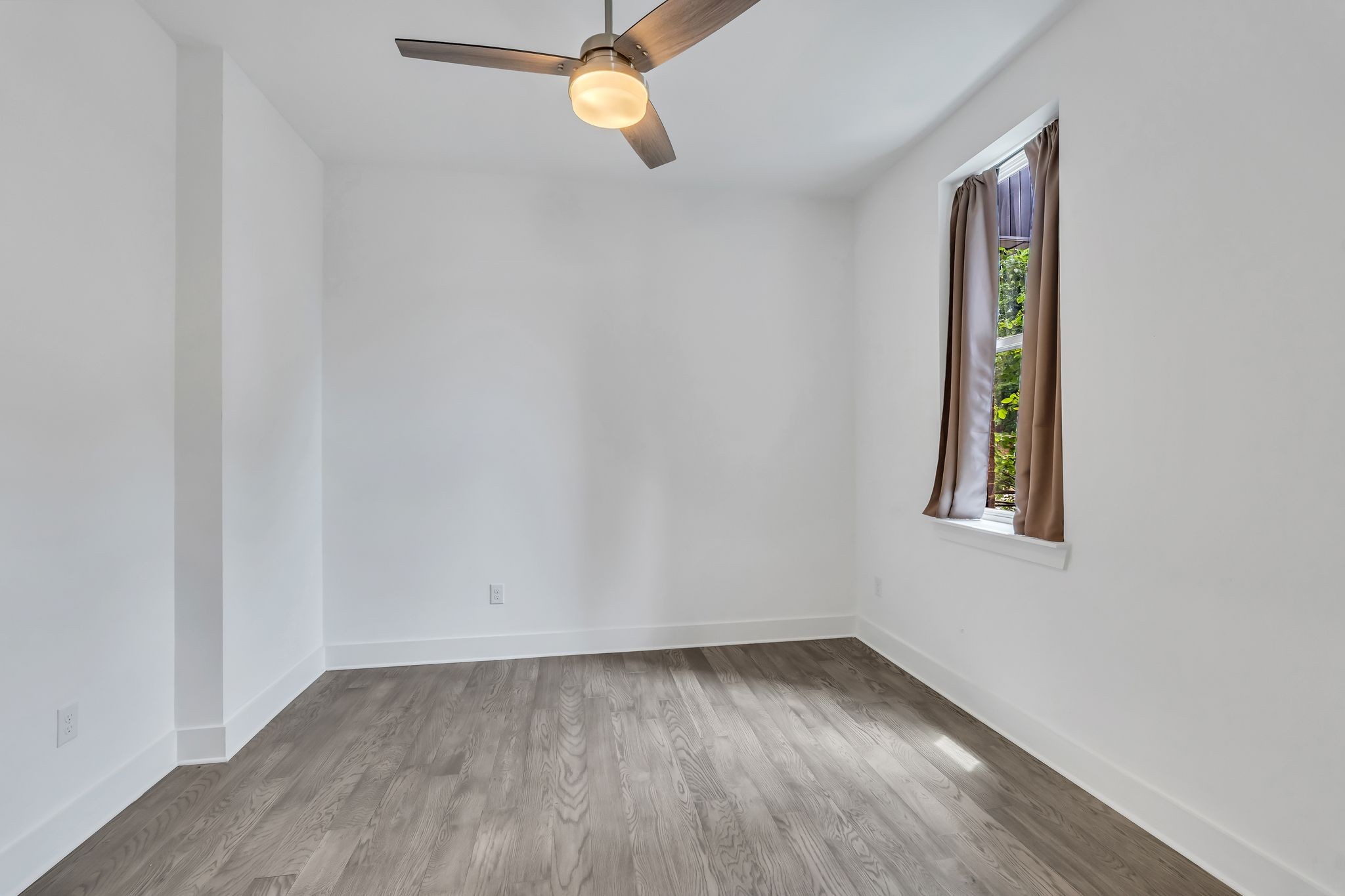 1403 Martin St Unit: 103