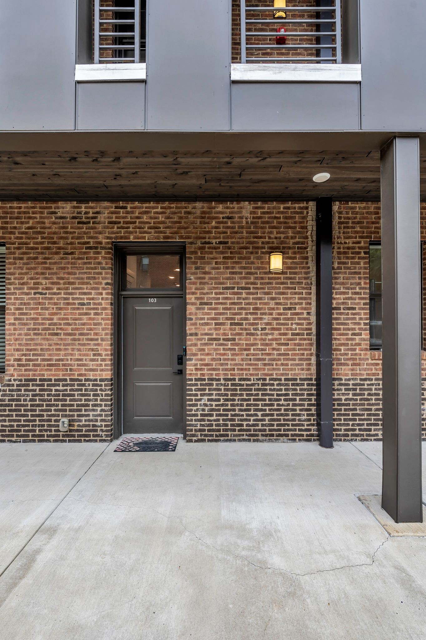 1403 Martin St Unit: 103