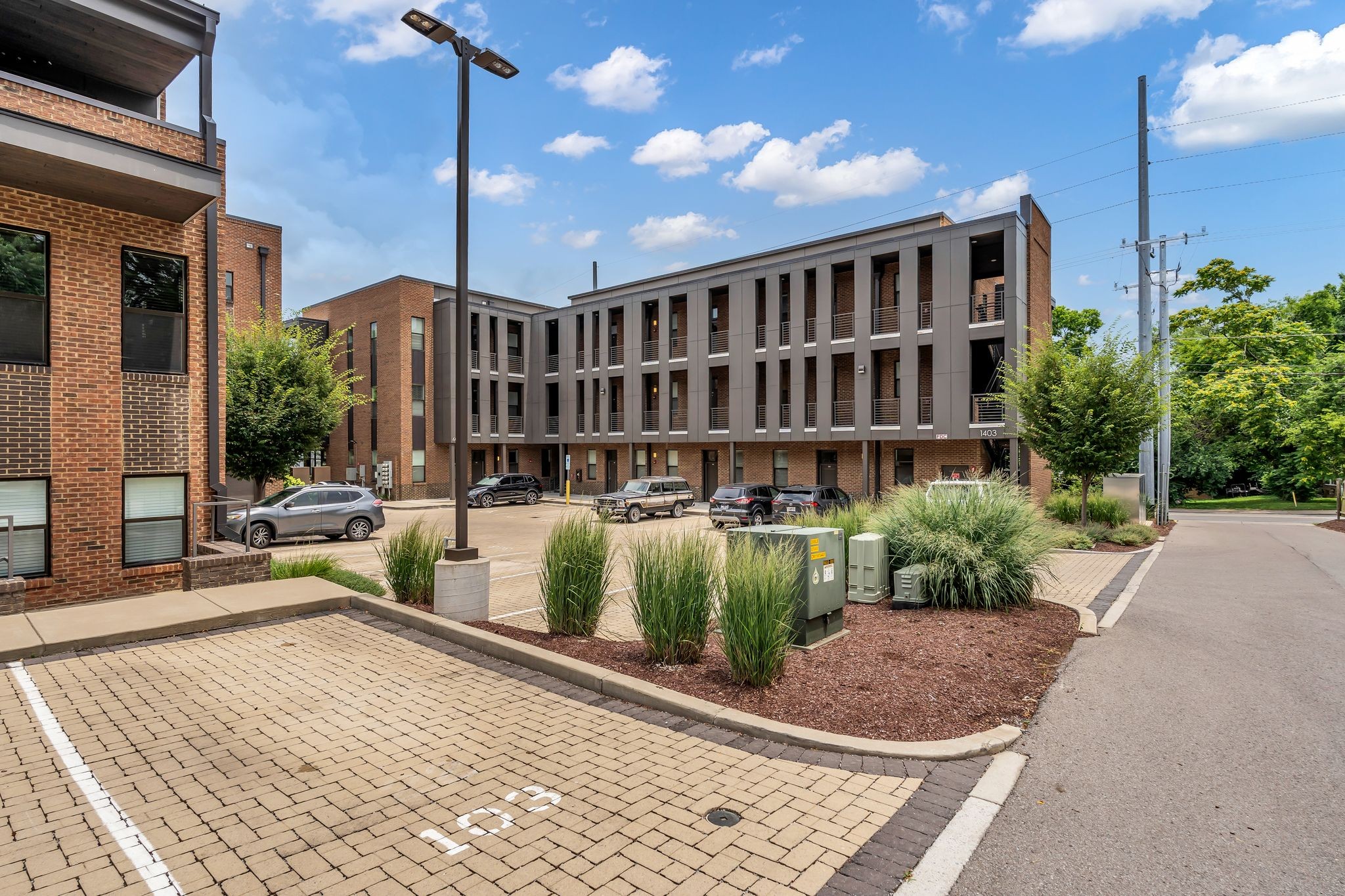 1403 Martin St Unit: 103