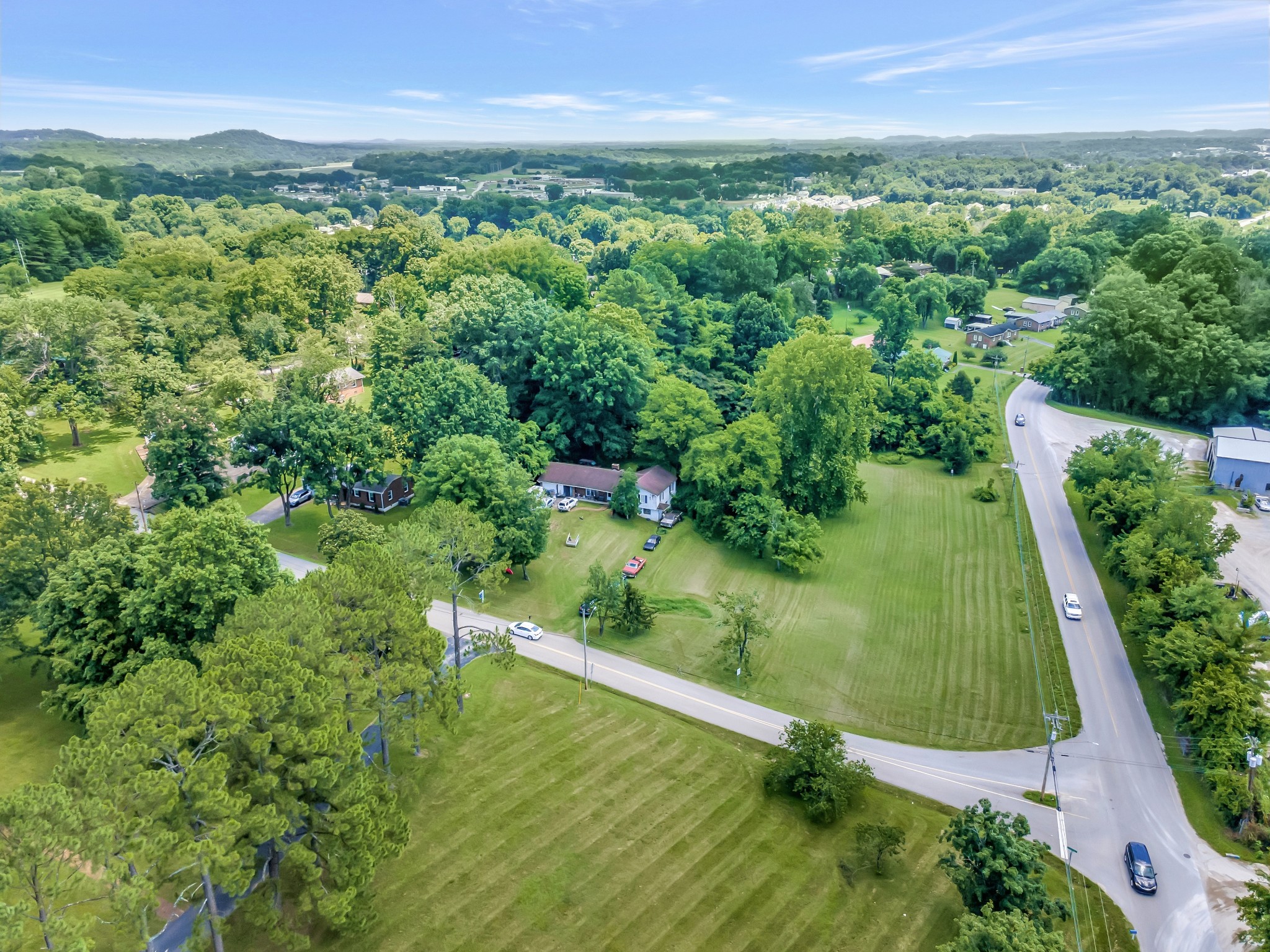 303 W Hardin Dr