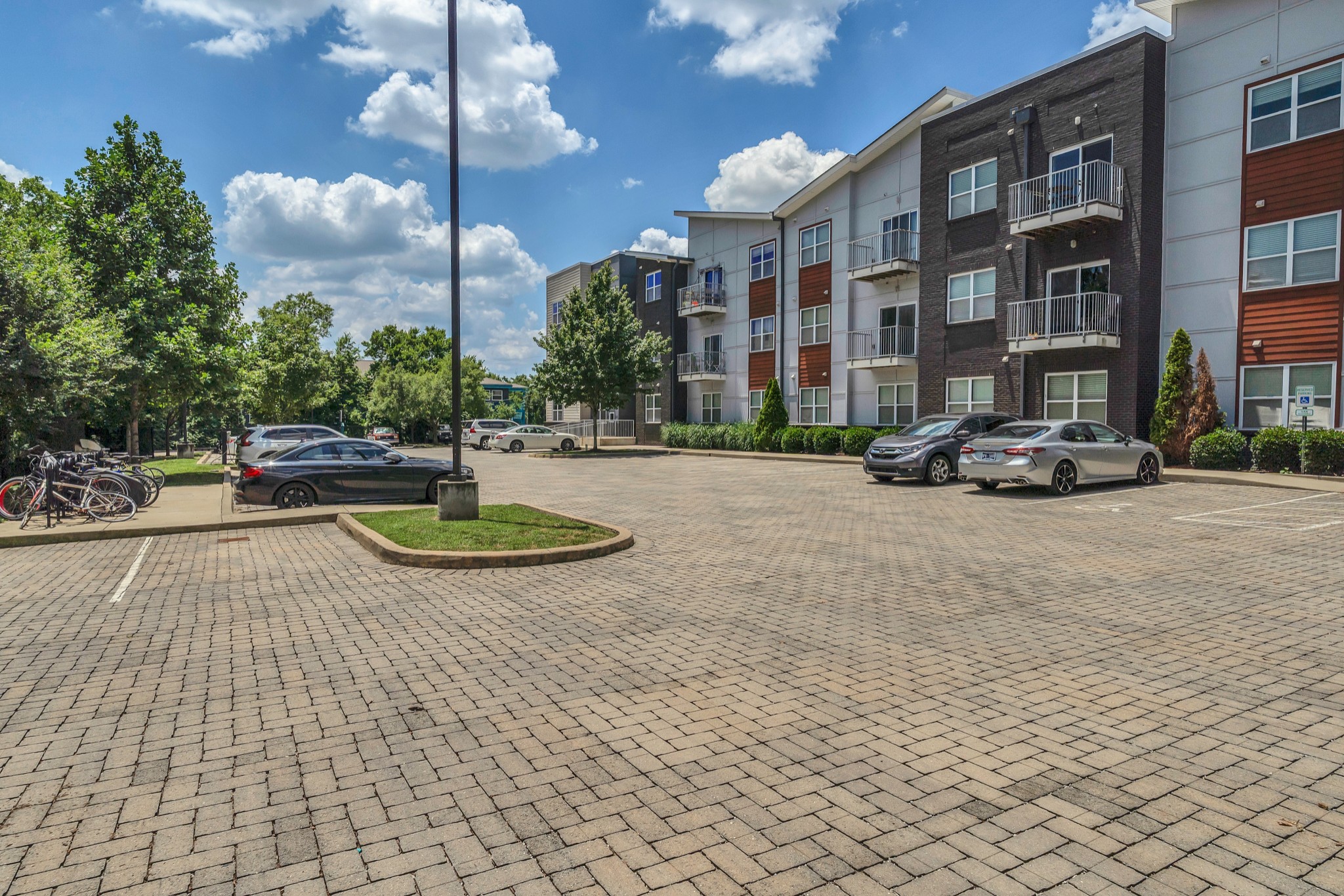 1122 Litton Ave Unit: 120