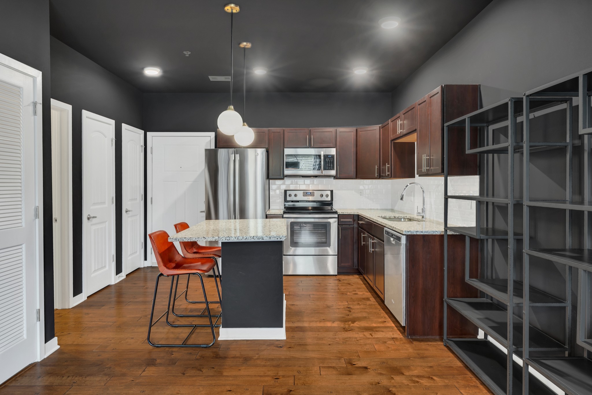 1122 Litton Ave Unit: 120