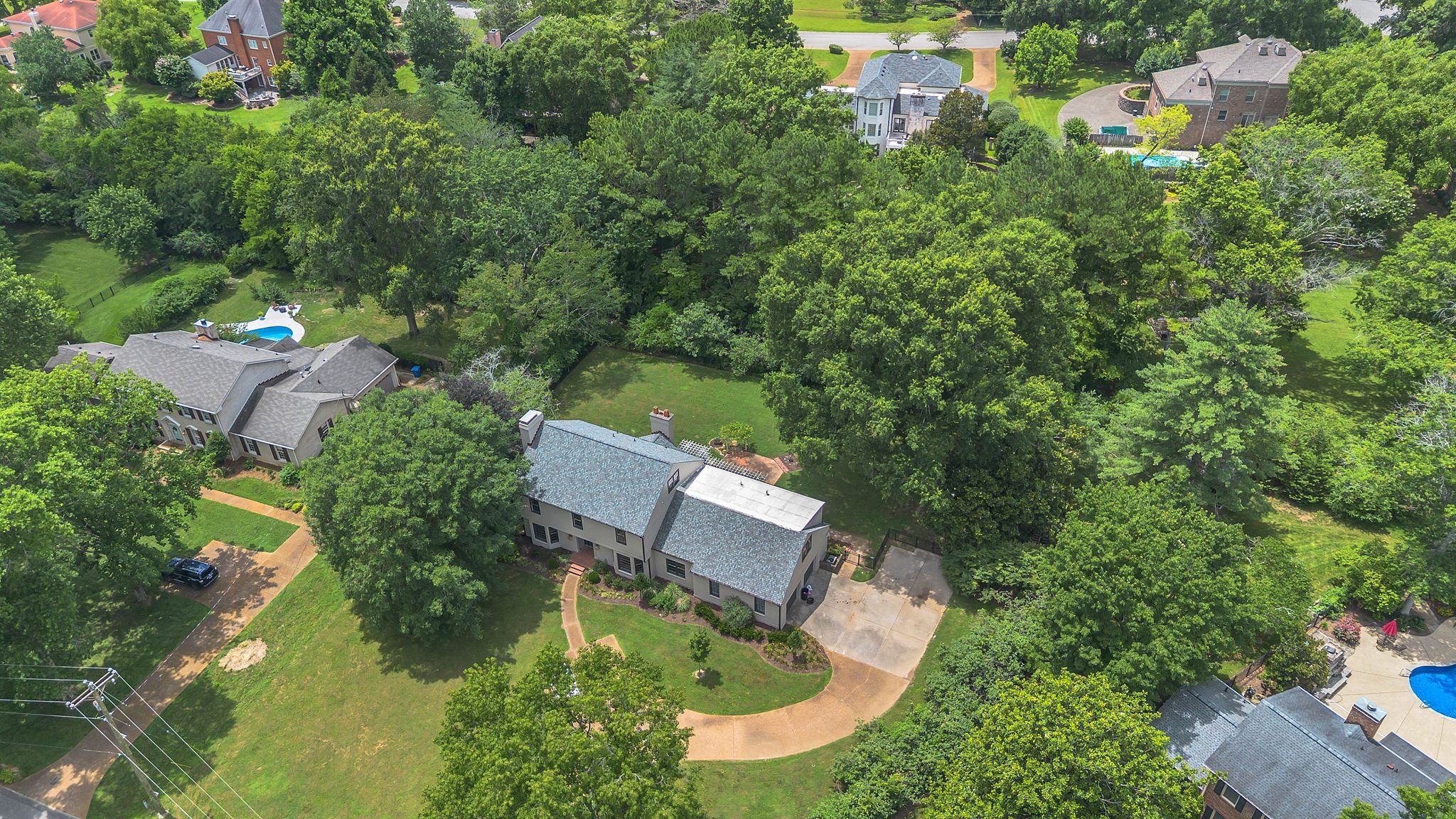 6380 Chickering Cir