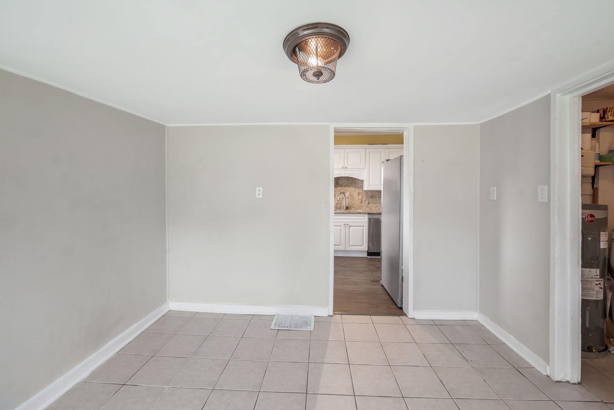 330 Pullen Ave