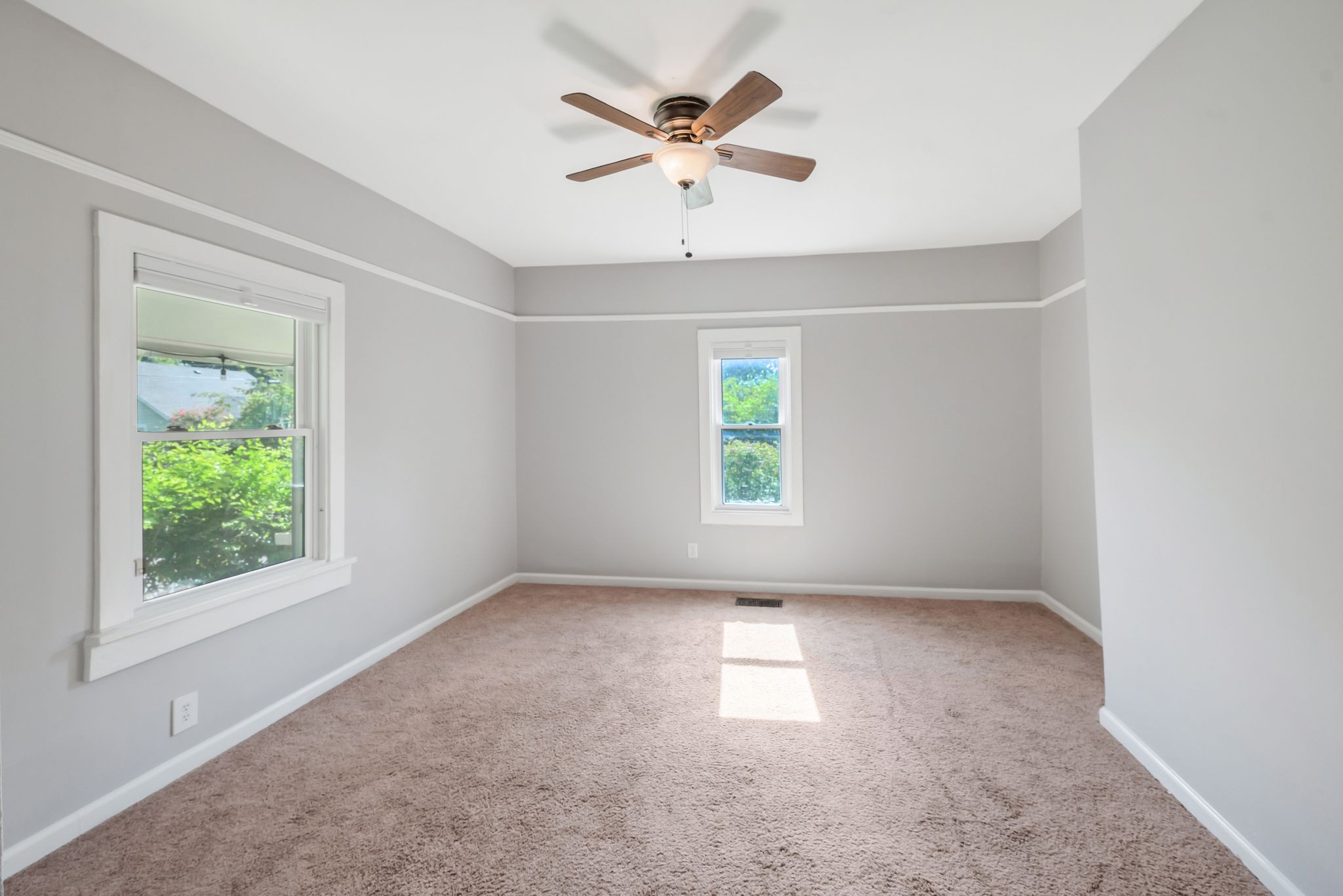 330 Pullen Ave