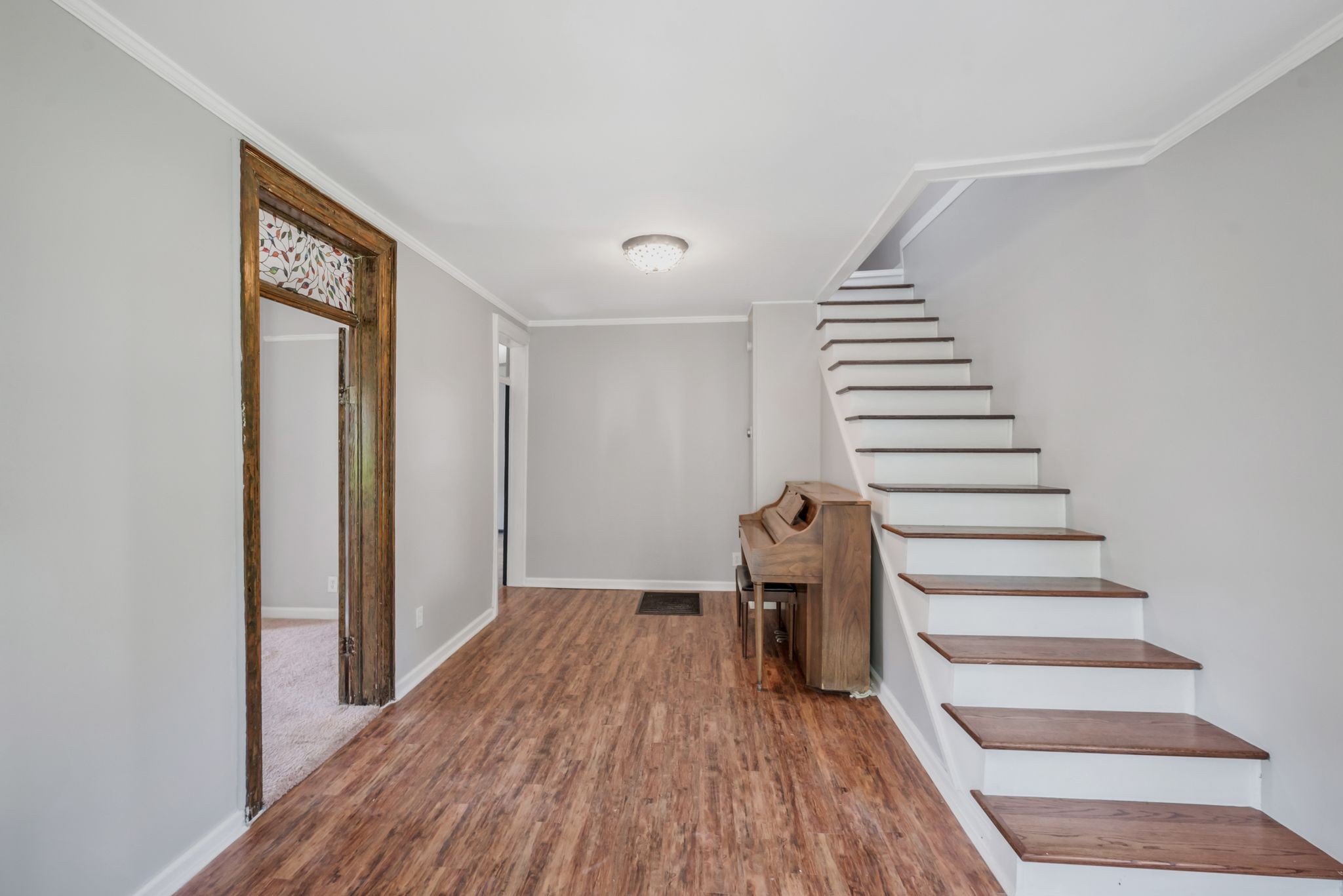 330 Pullen Ave