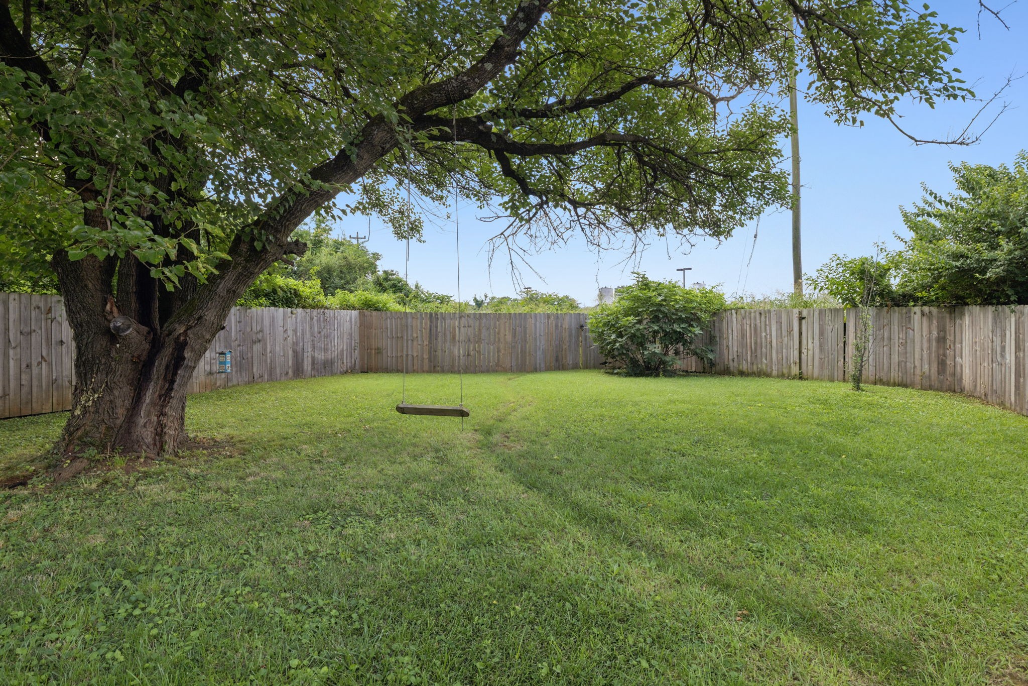 2707 Buchanan St